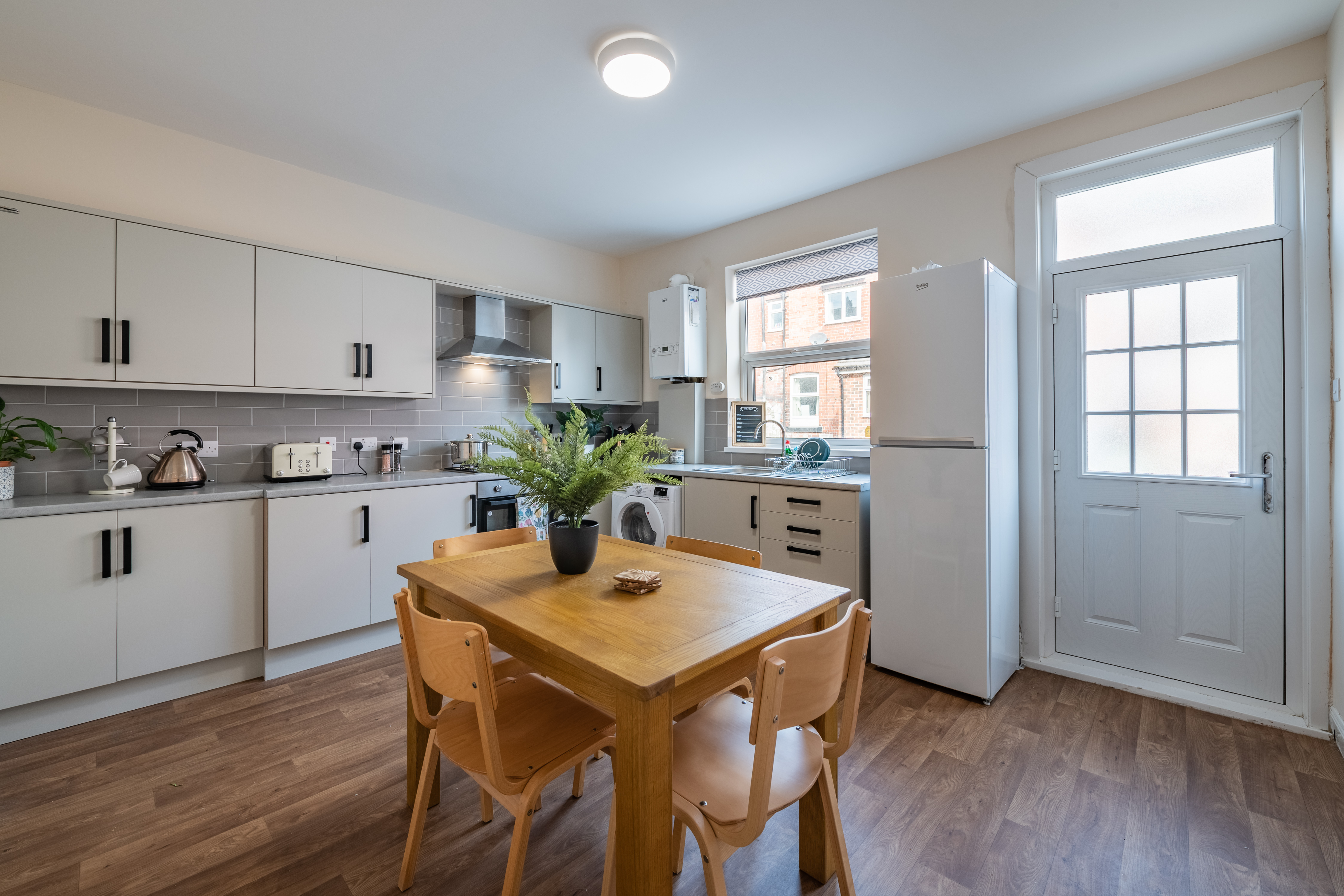 6 Ashville Avenue - Photography by Bevan Cockerill-1.jpg (1)