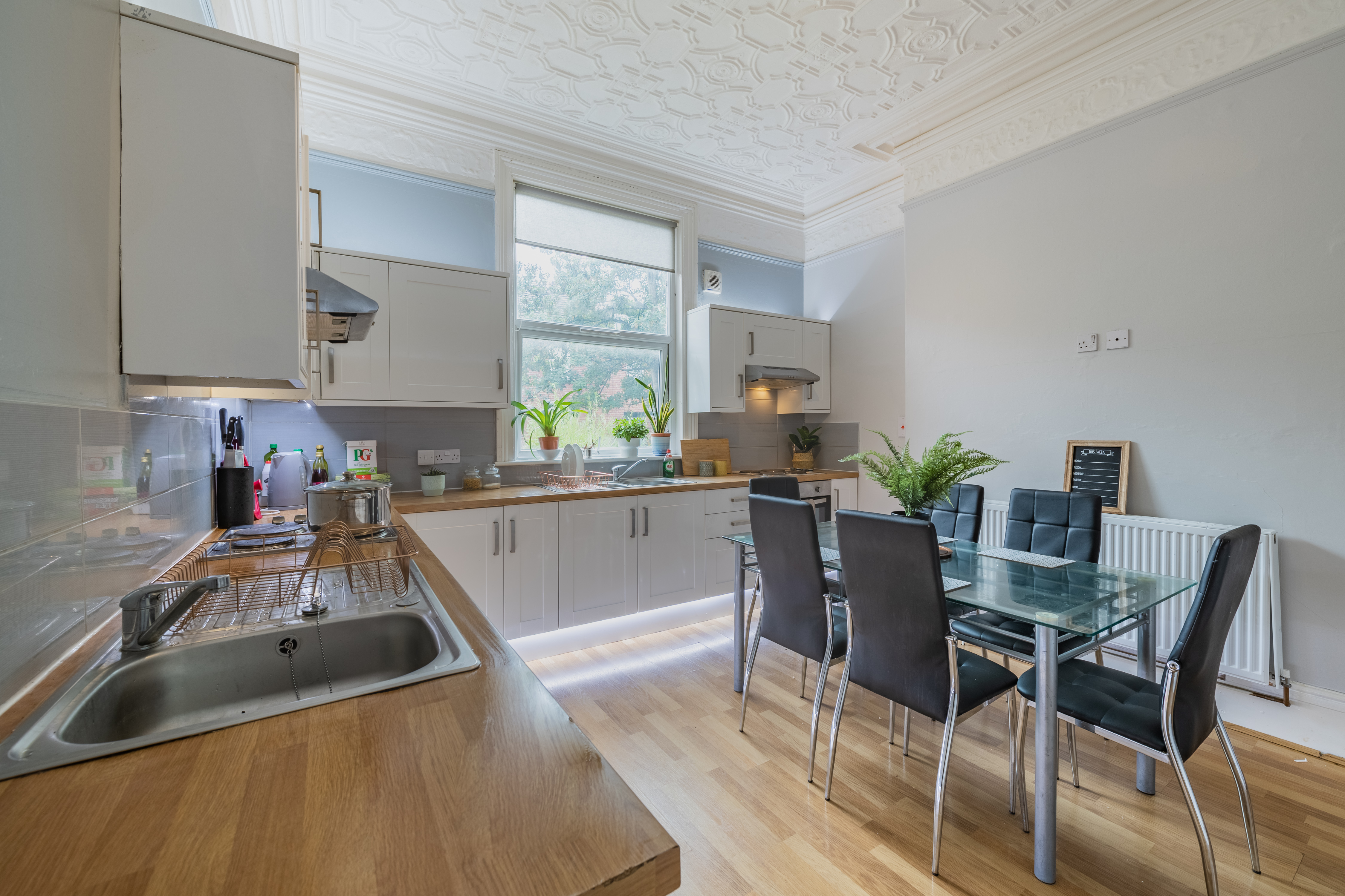 15 Ash Grove - Photography by Bevan Cockerill-9.jpg