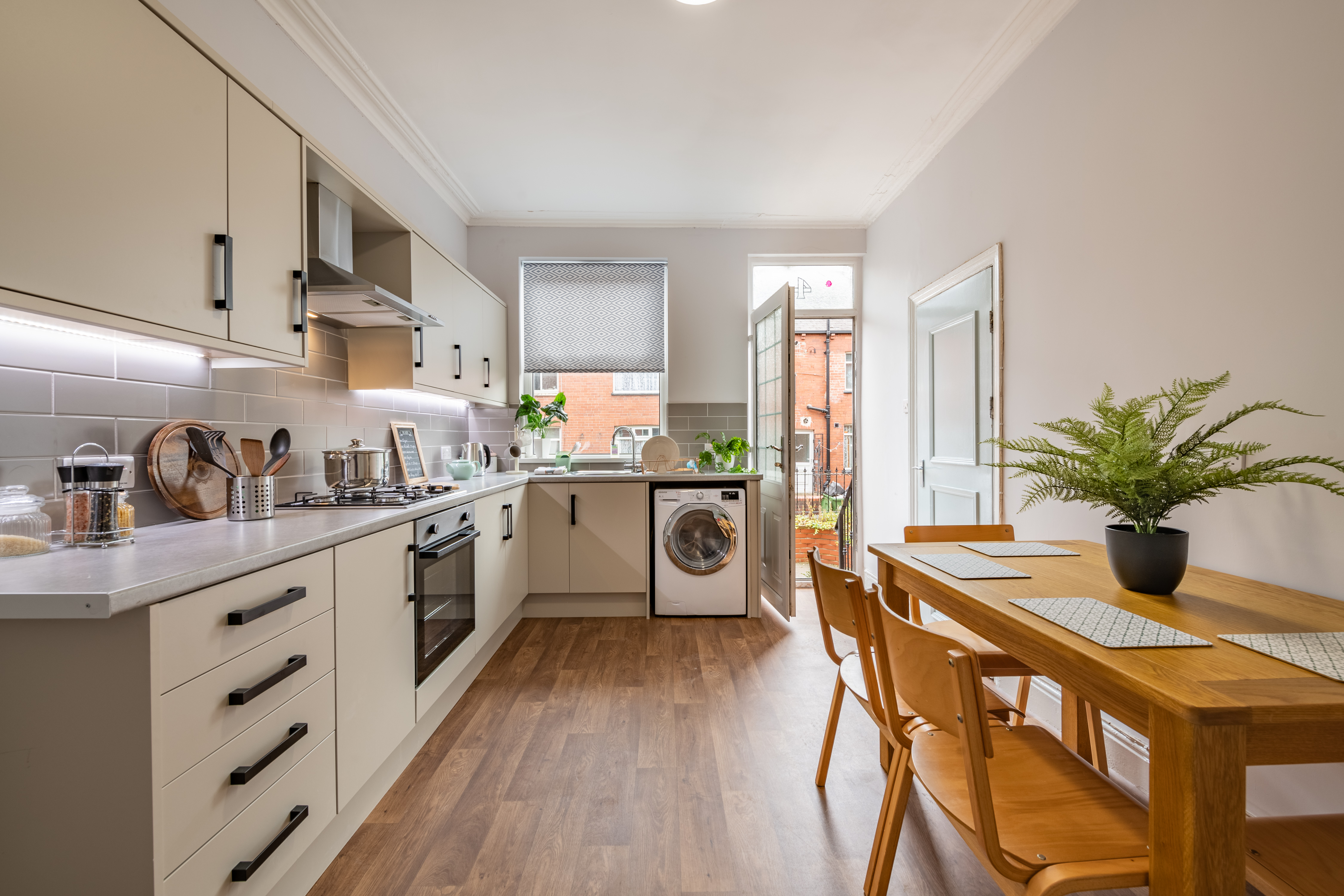 4 Walmsley Road - Photography by Bevan Cockerill-11.jpg