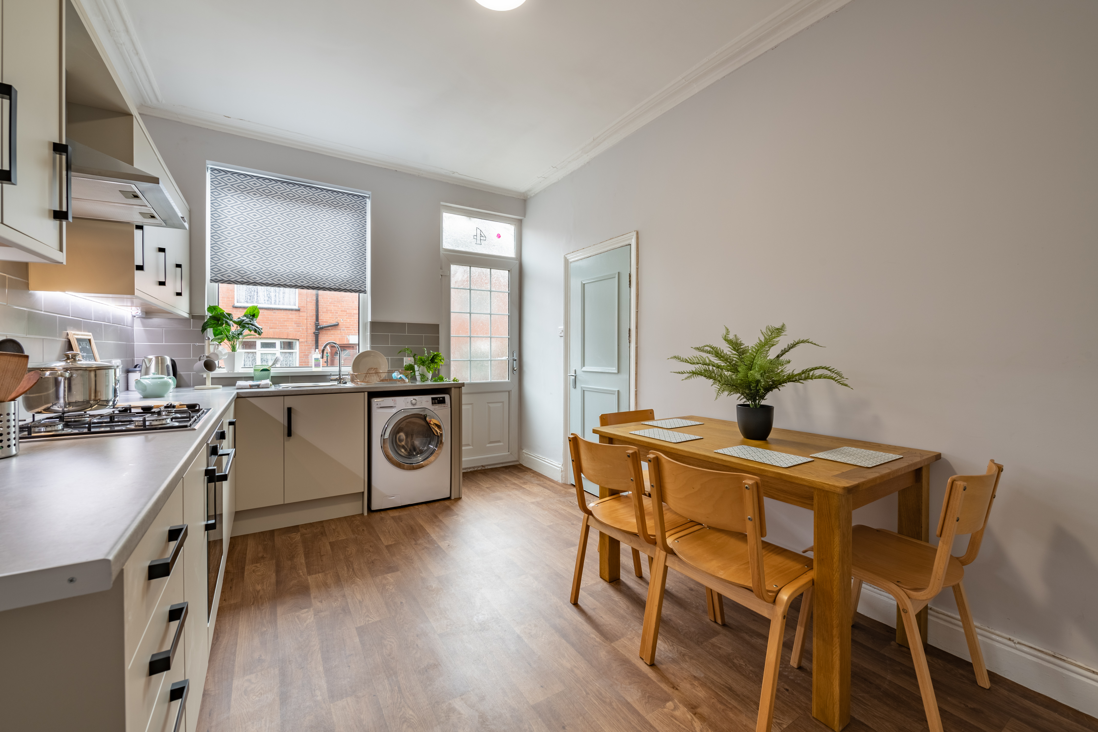 4 Walmsley Road - Photography by Bevan Cockerill-16.jpg