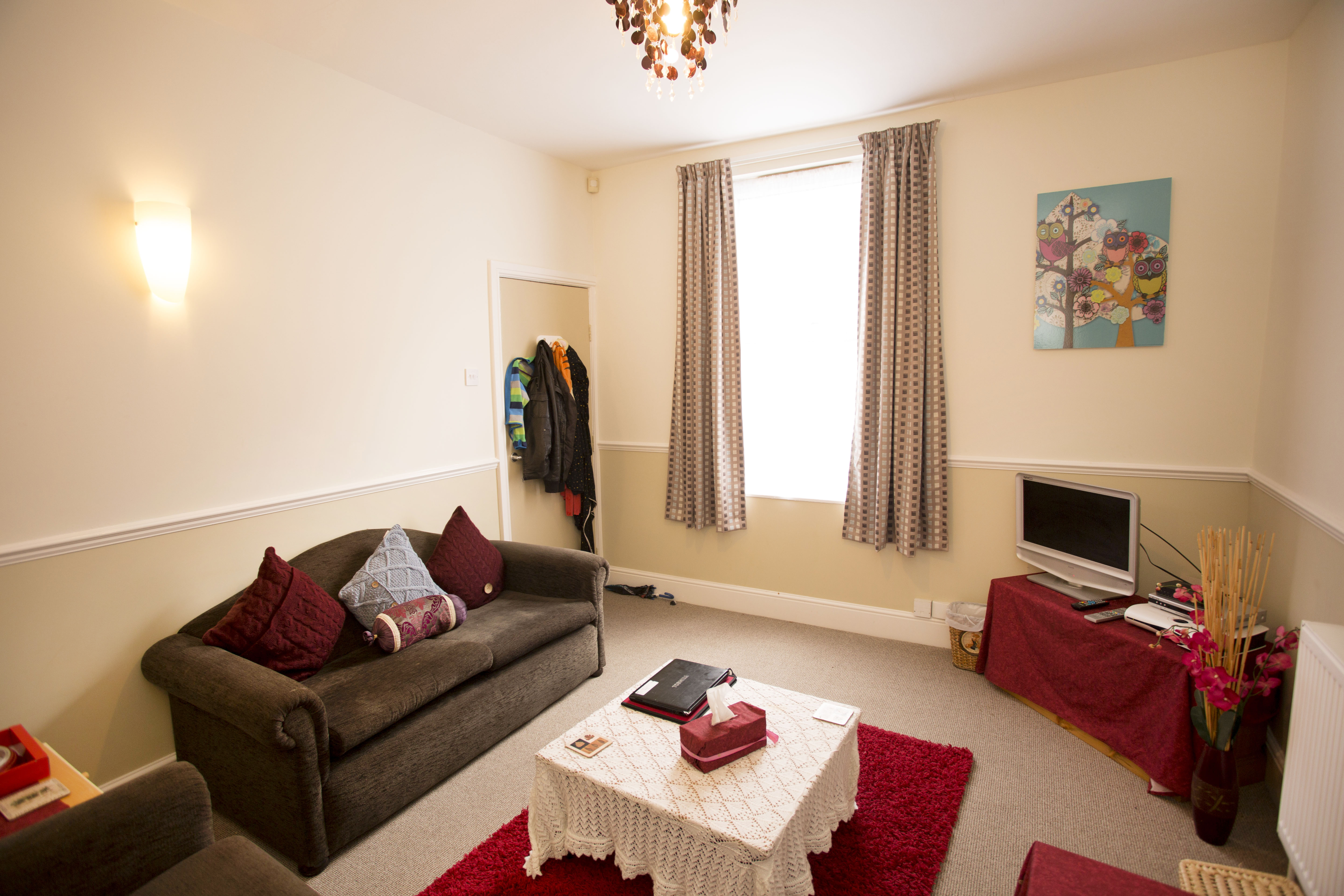 8 CHISWICK - LOUNGE (9).JPG