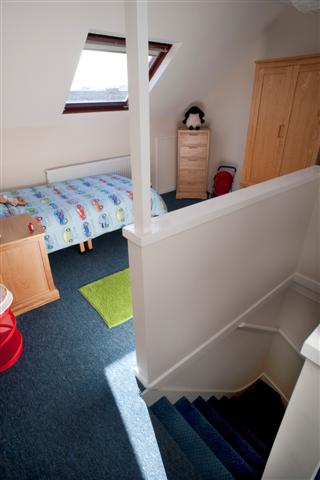 9 RRd Bedroom 2 (3).jpg