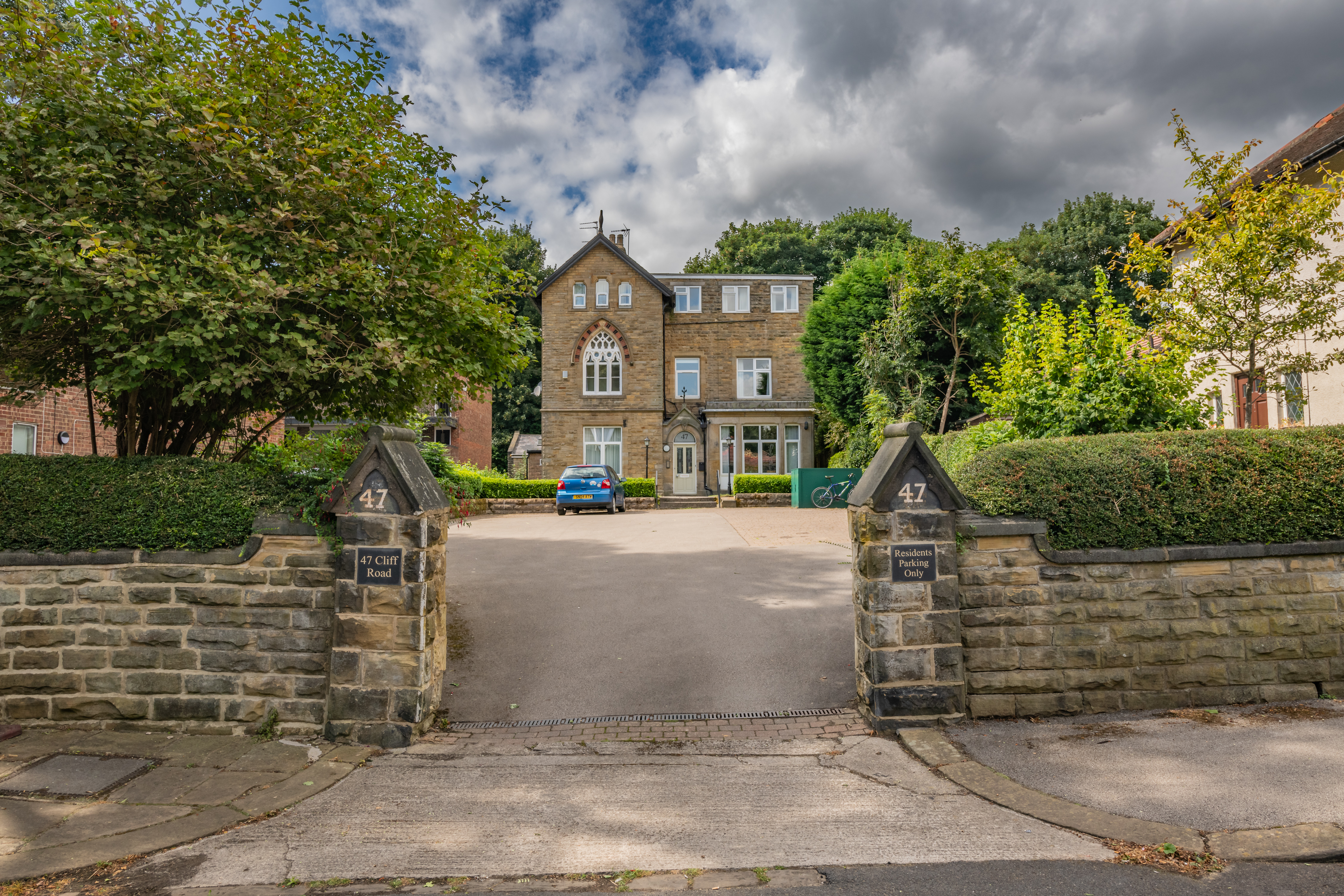 47 Cliff Road External 2