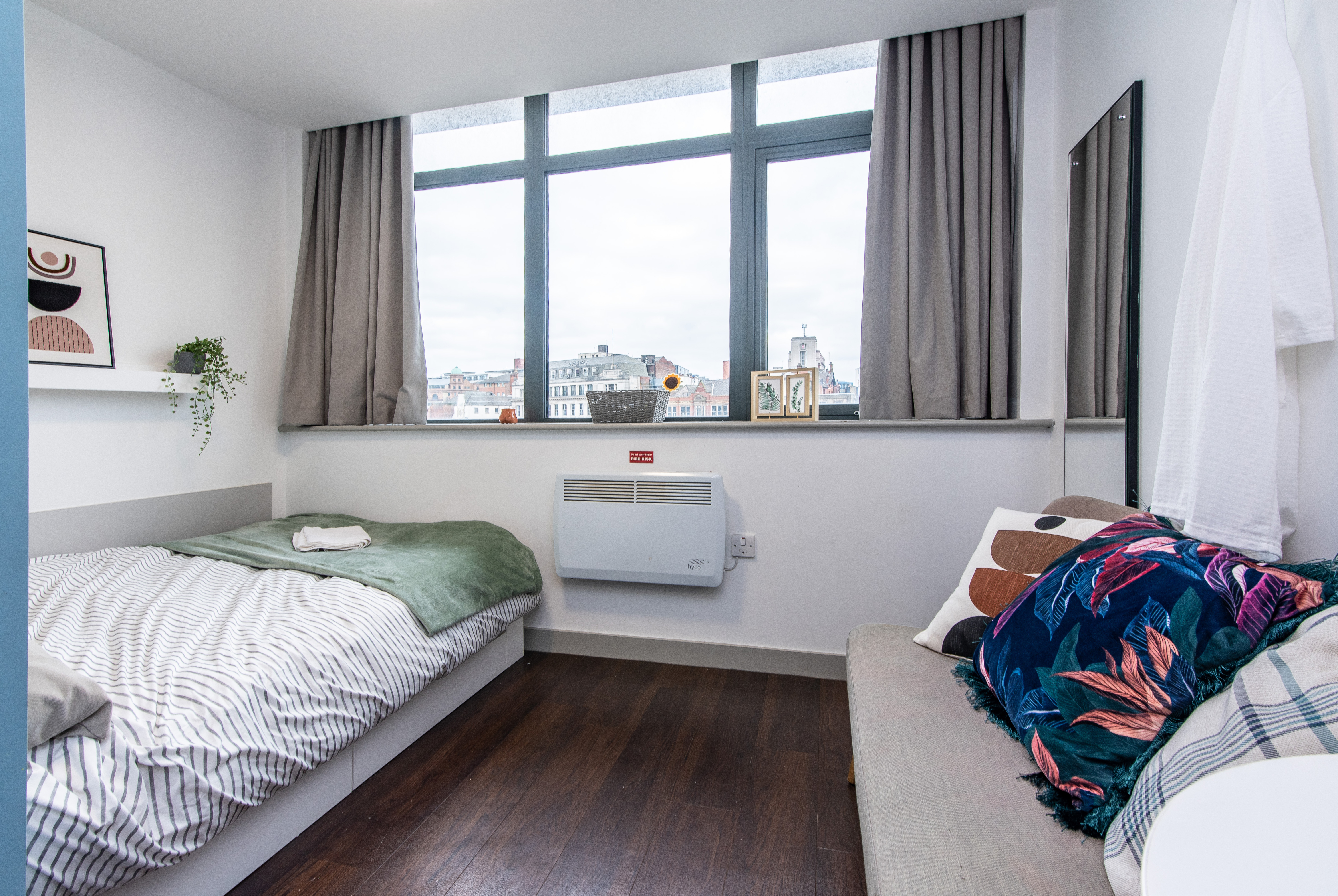 Student Hideout Hi 6