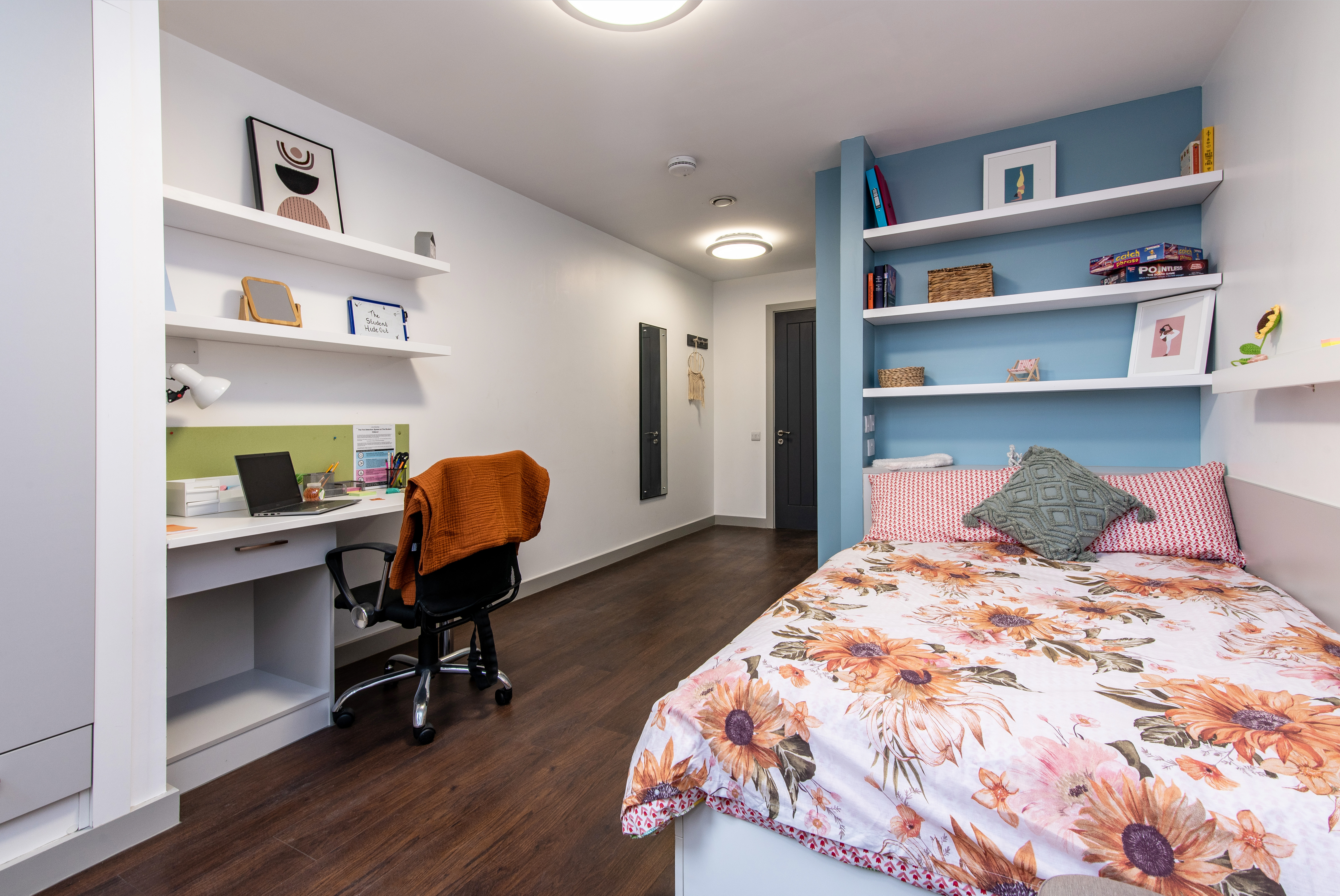 Student Hideout Hi 29