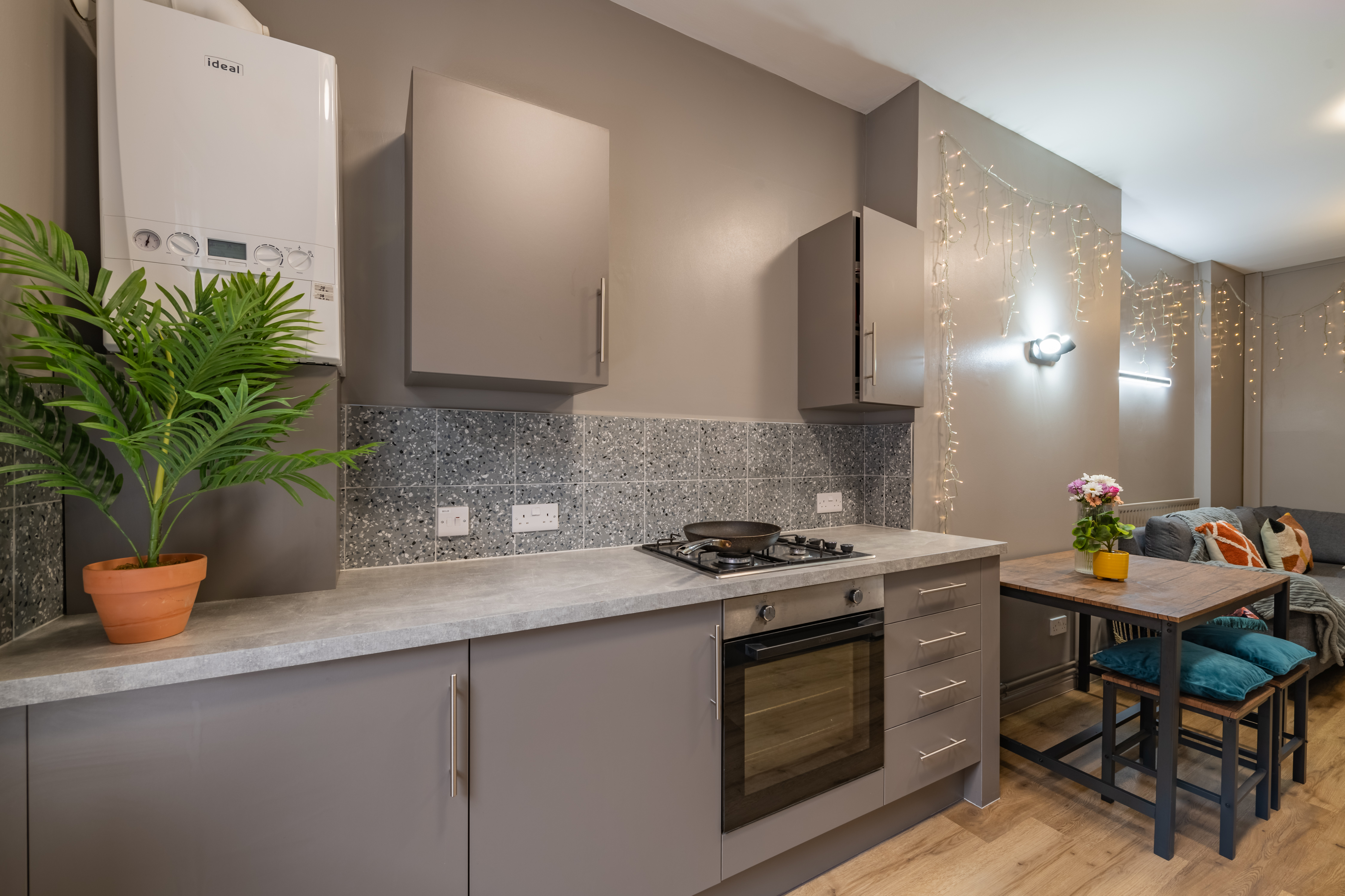 New York Street Flat 11A Photography By Bevan Cockerill 8