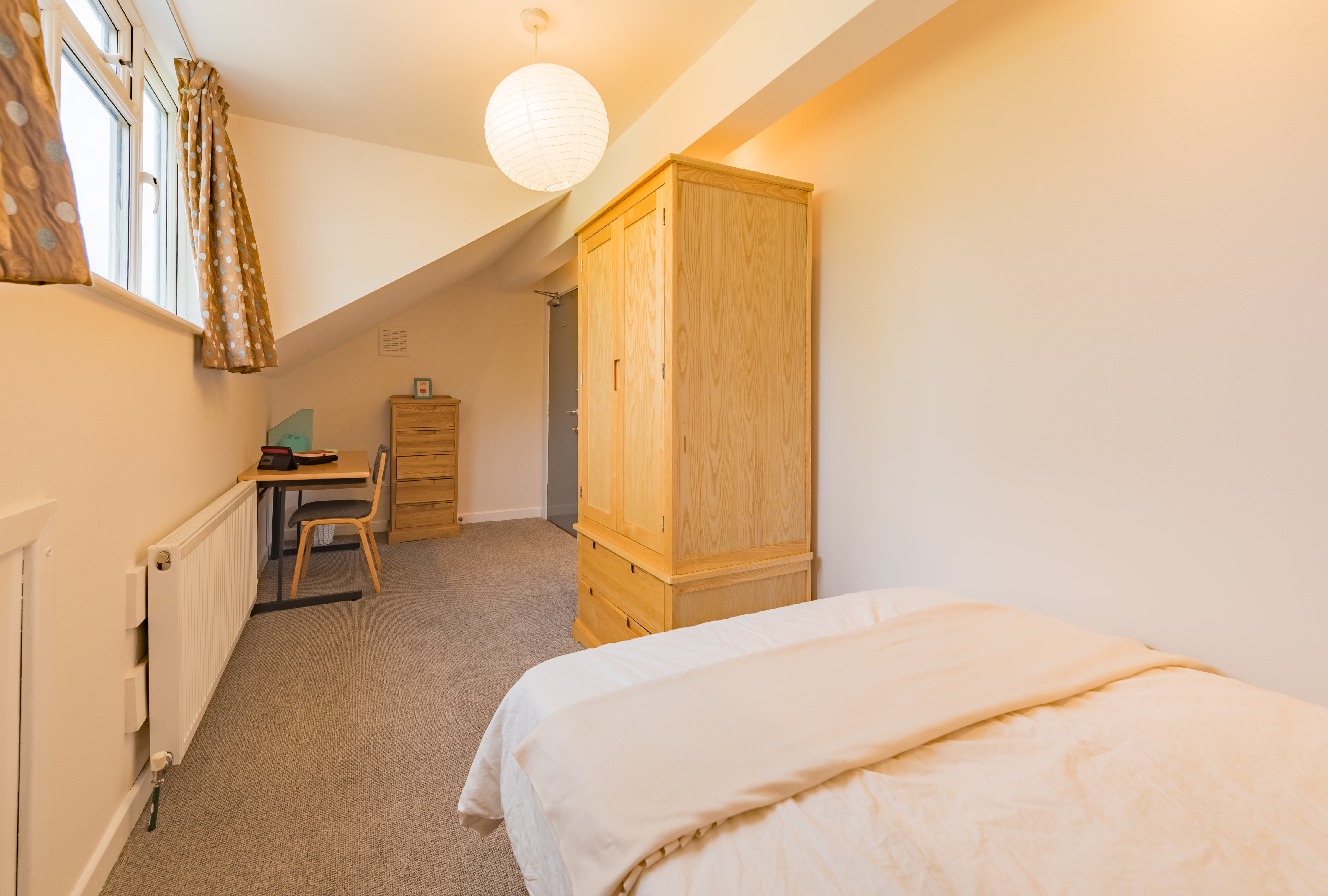 44B Hanover Square 30
