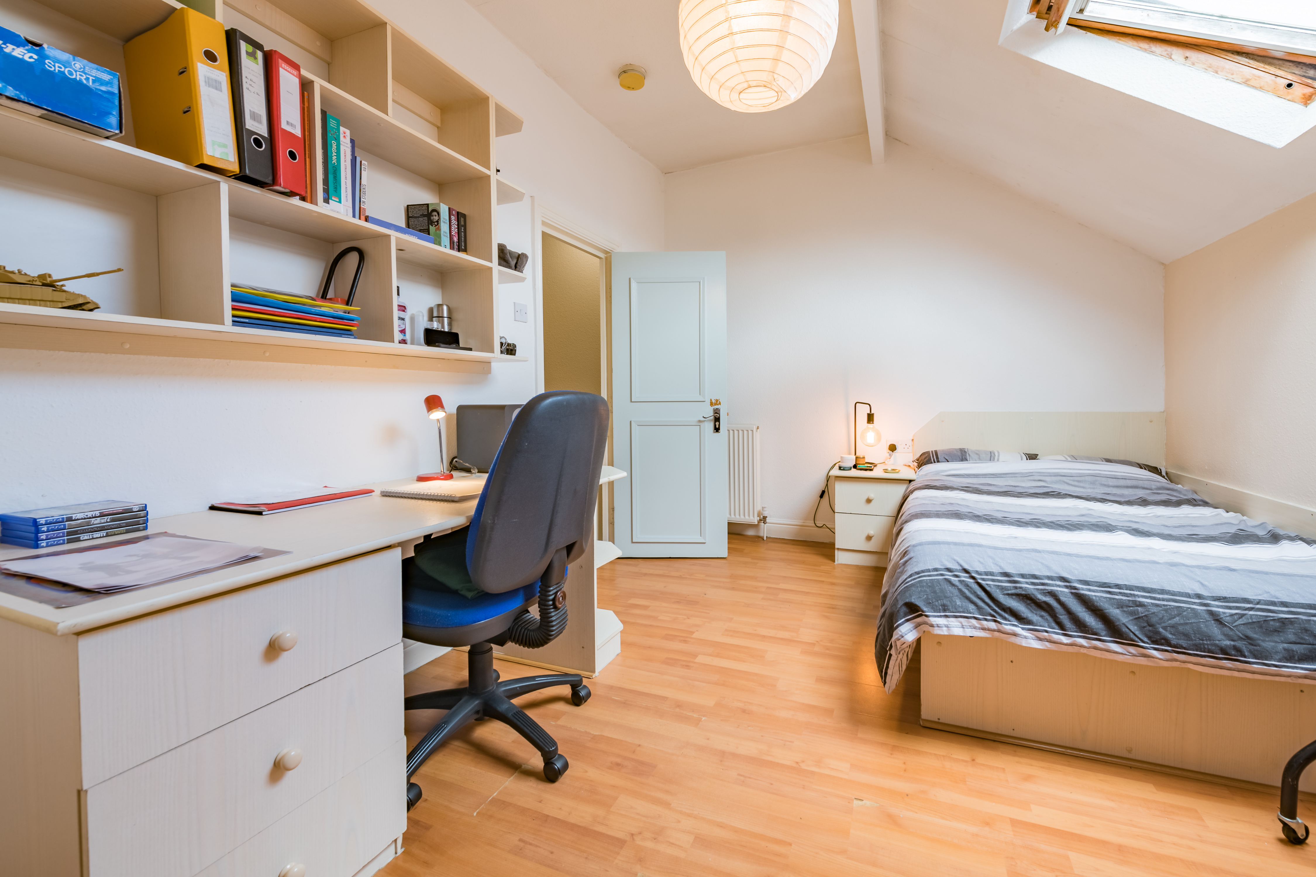 1A Hessle Mount 32 Bedroom 5