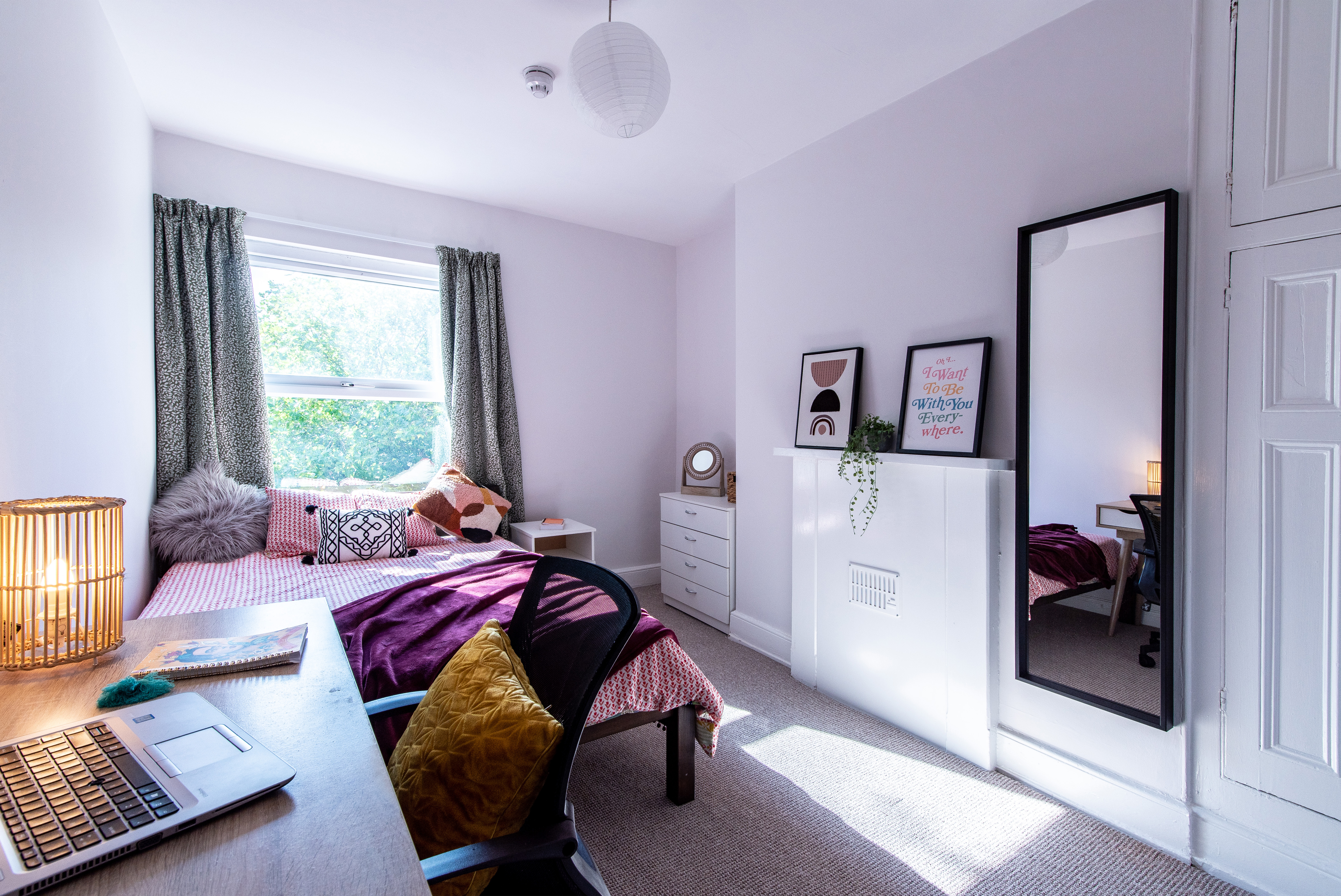 Flat 4,64 Addison St 12