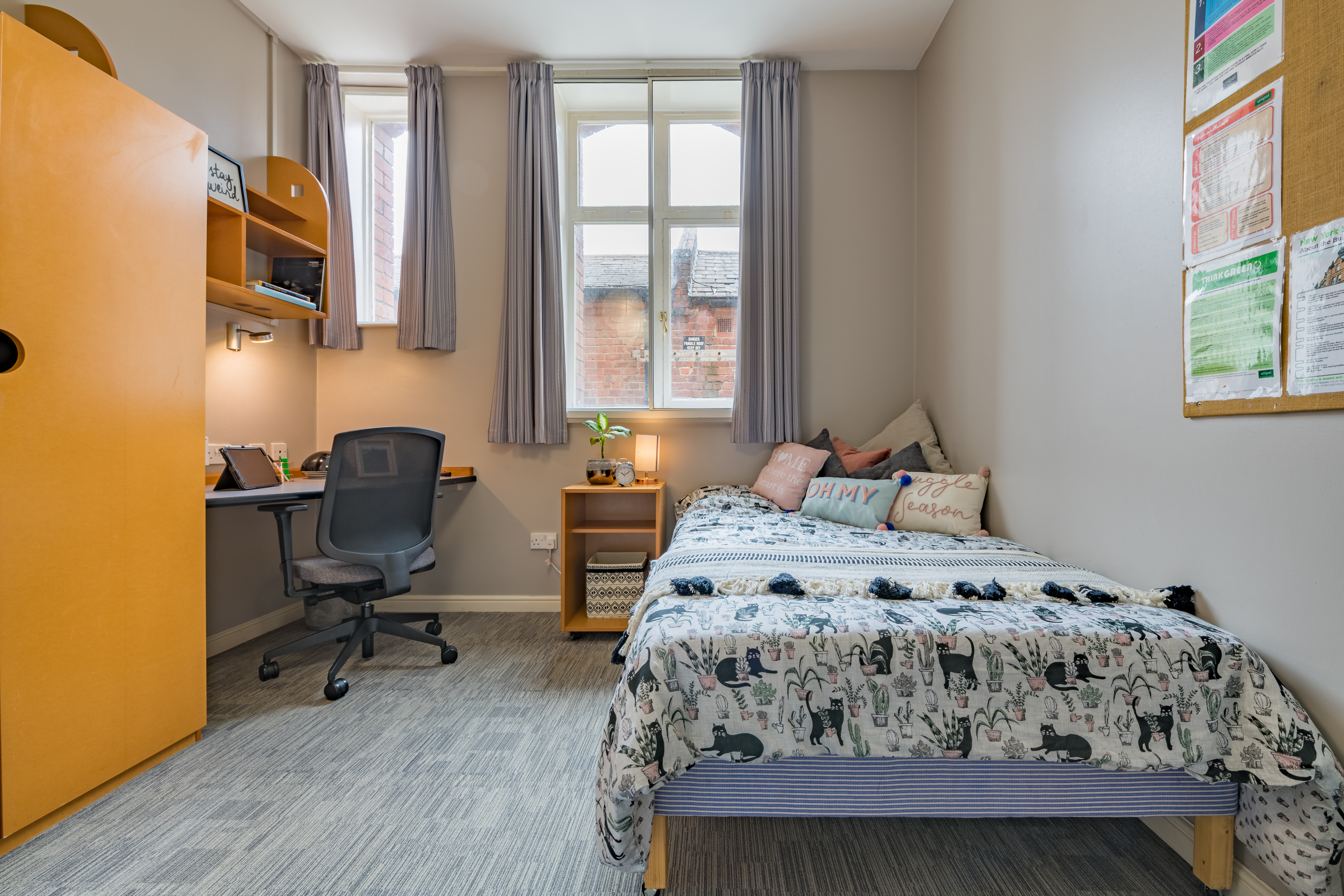 New York Street Flat 7B 14