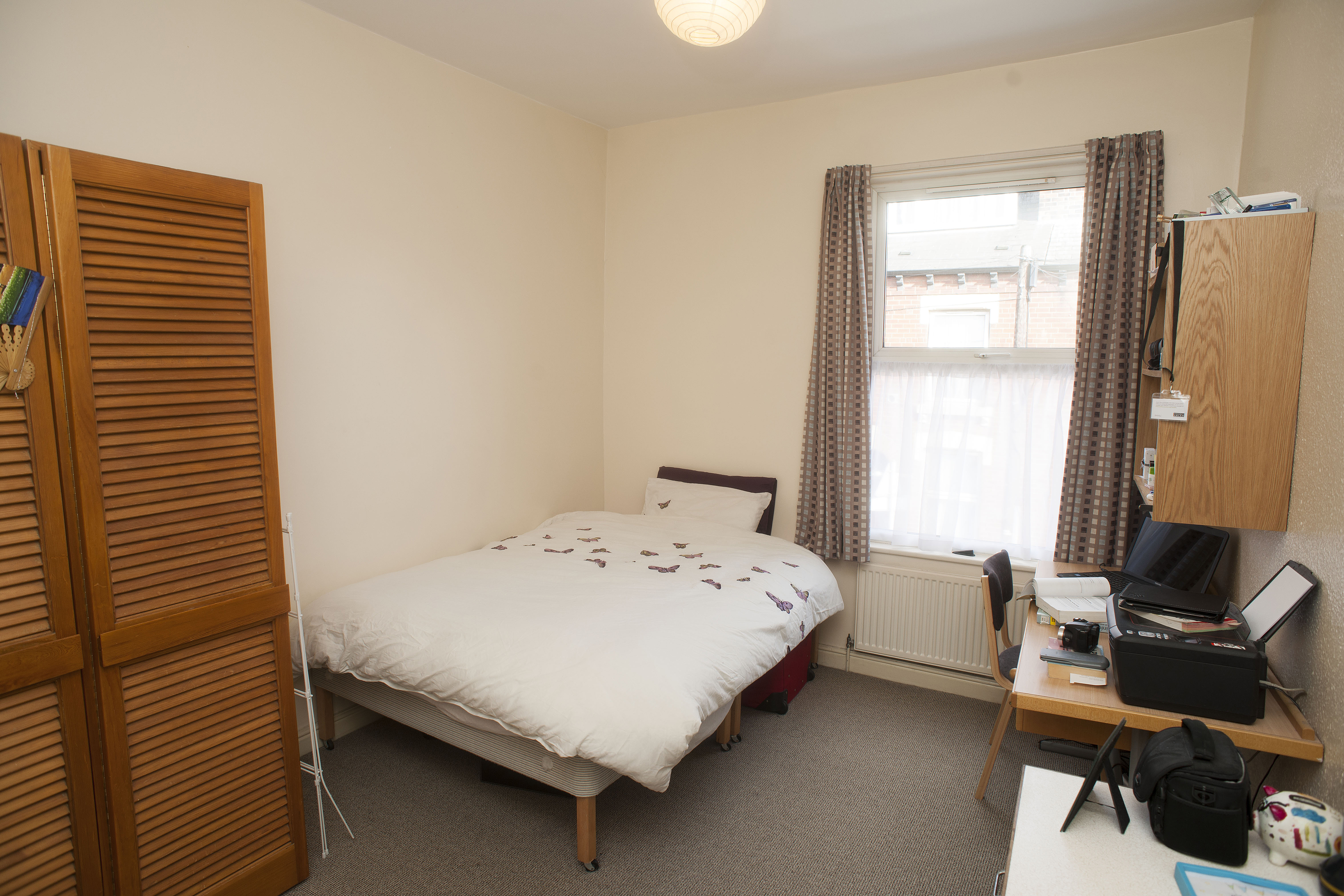 28 KG - Bedroom 1 (3).JPG