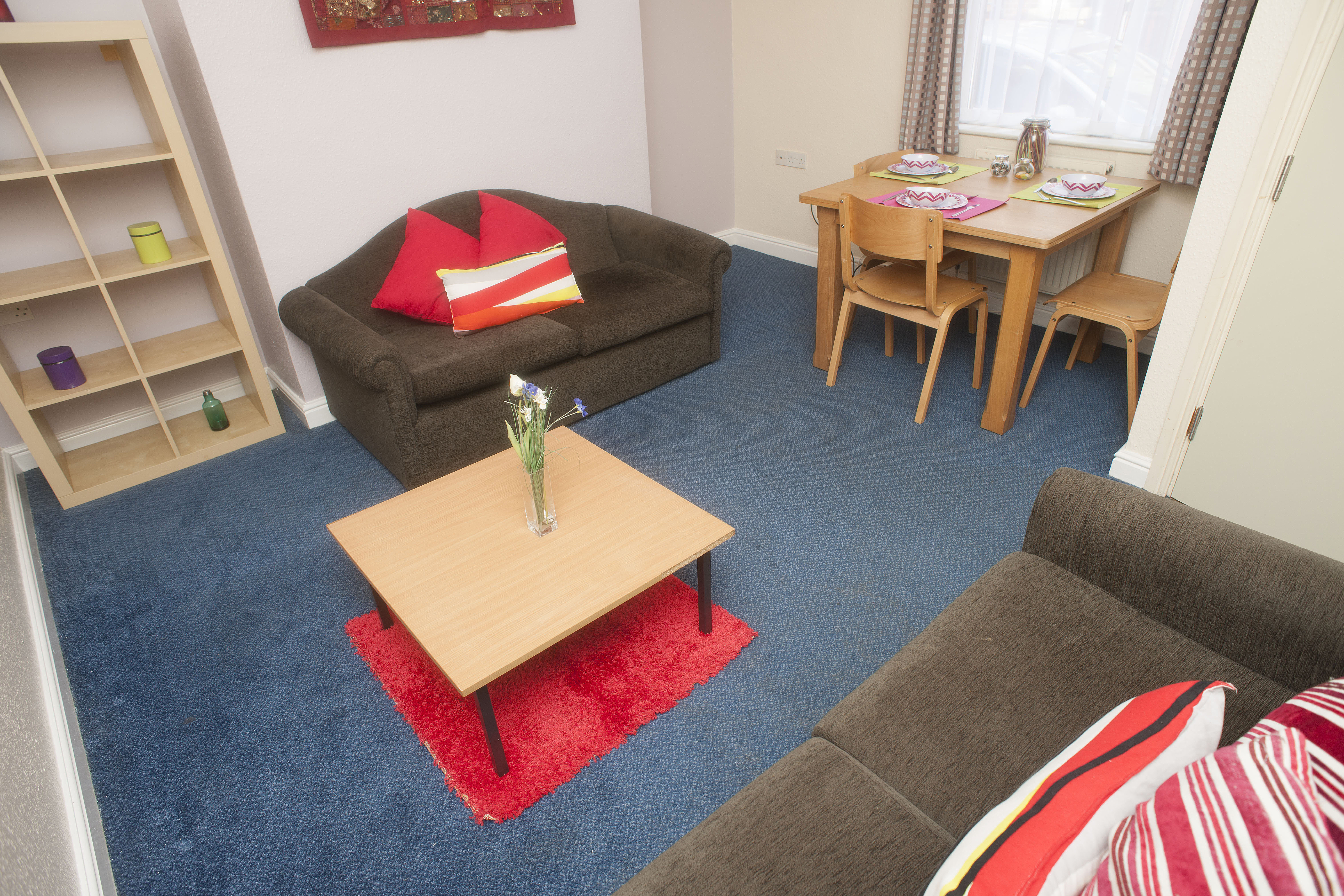 28 KG - Lounge (14).JPG