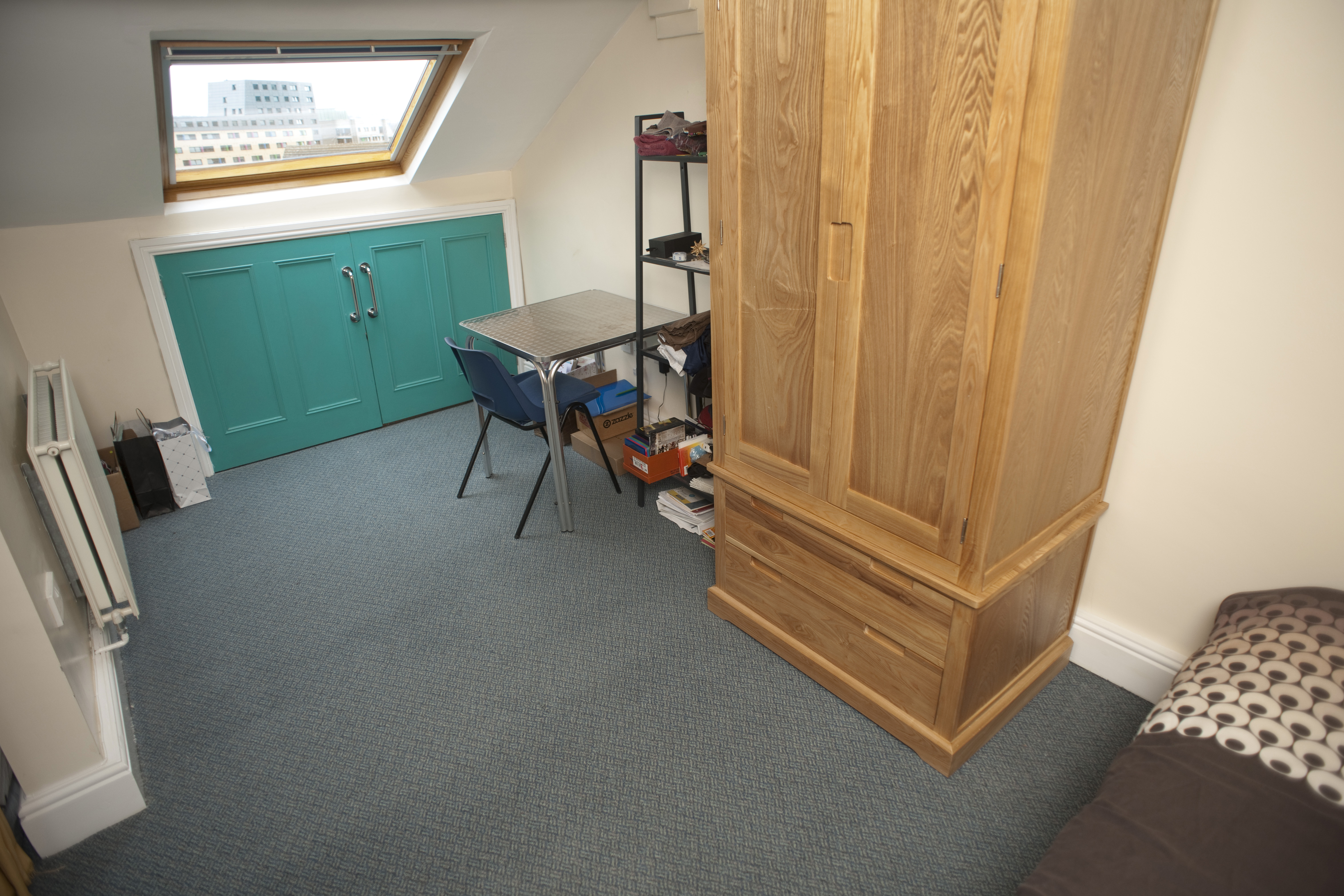 38d HSq Bedroom (11).JPG