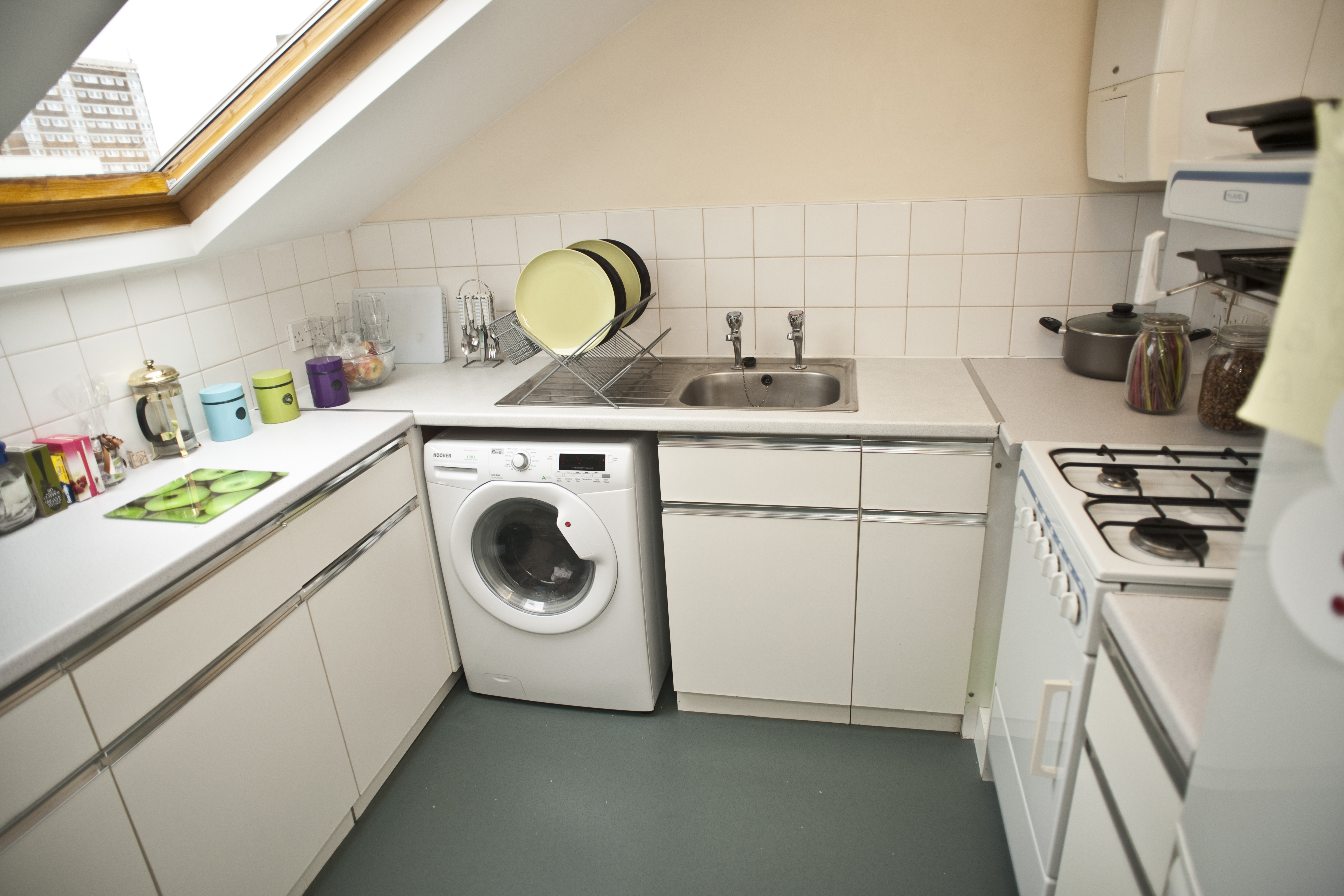 38d HSq Kitchen (1).JPG