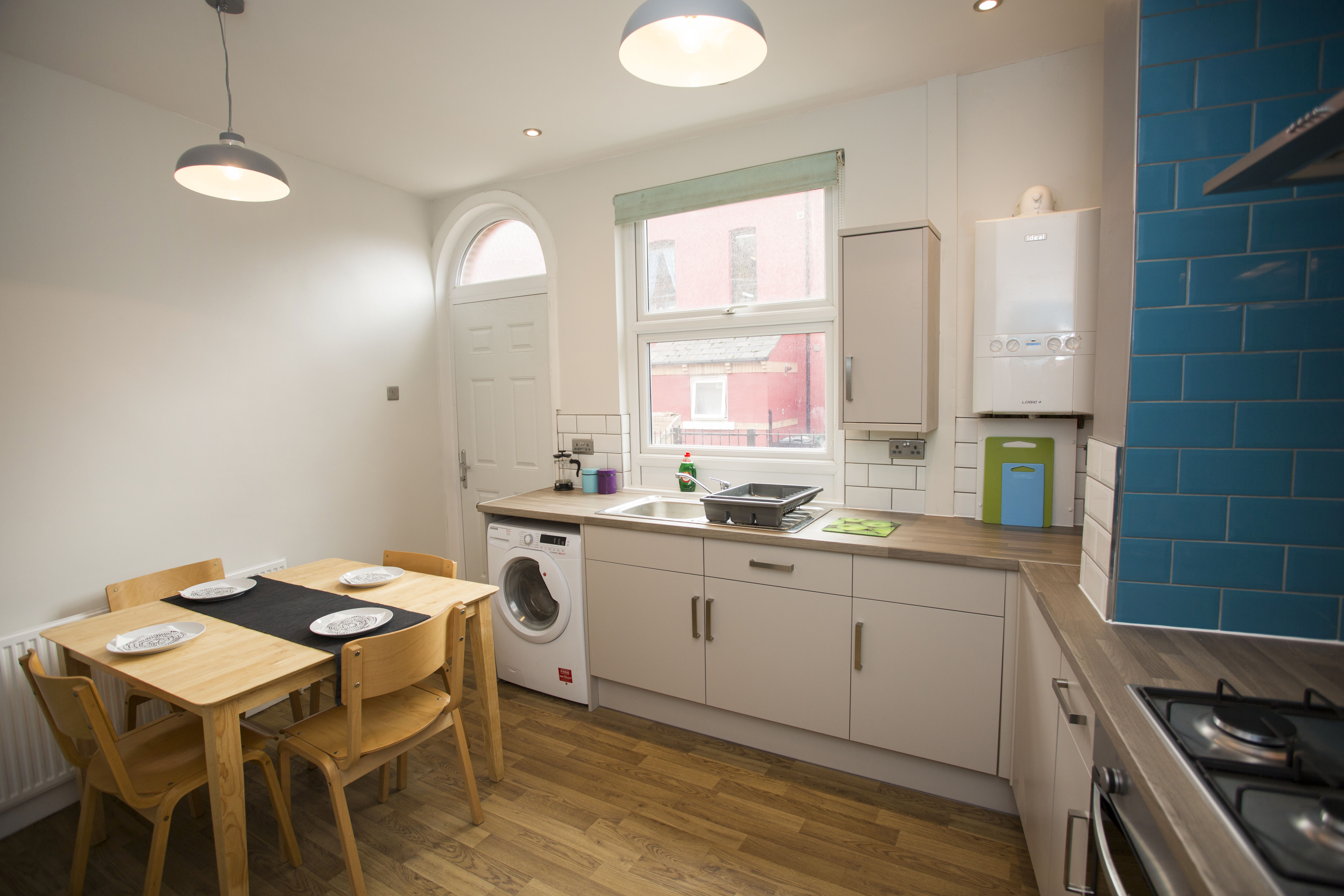 9 Br Kitchen-Diner.JPG