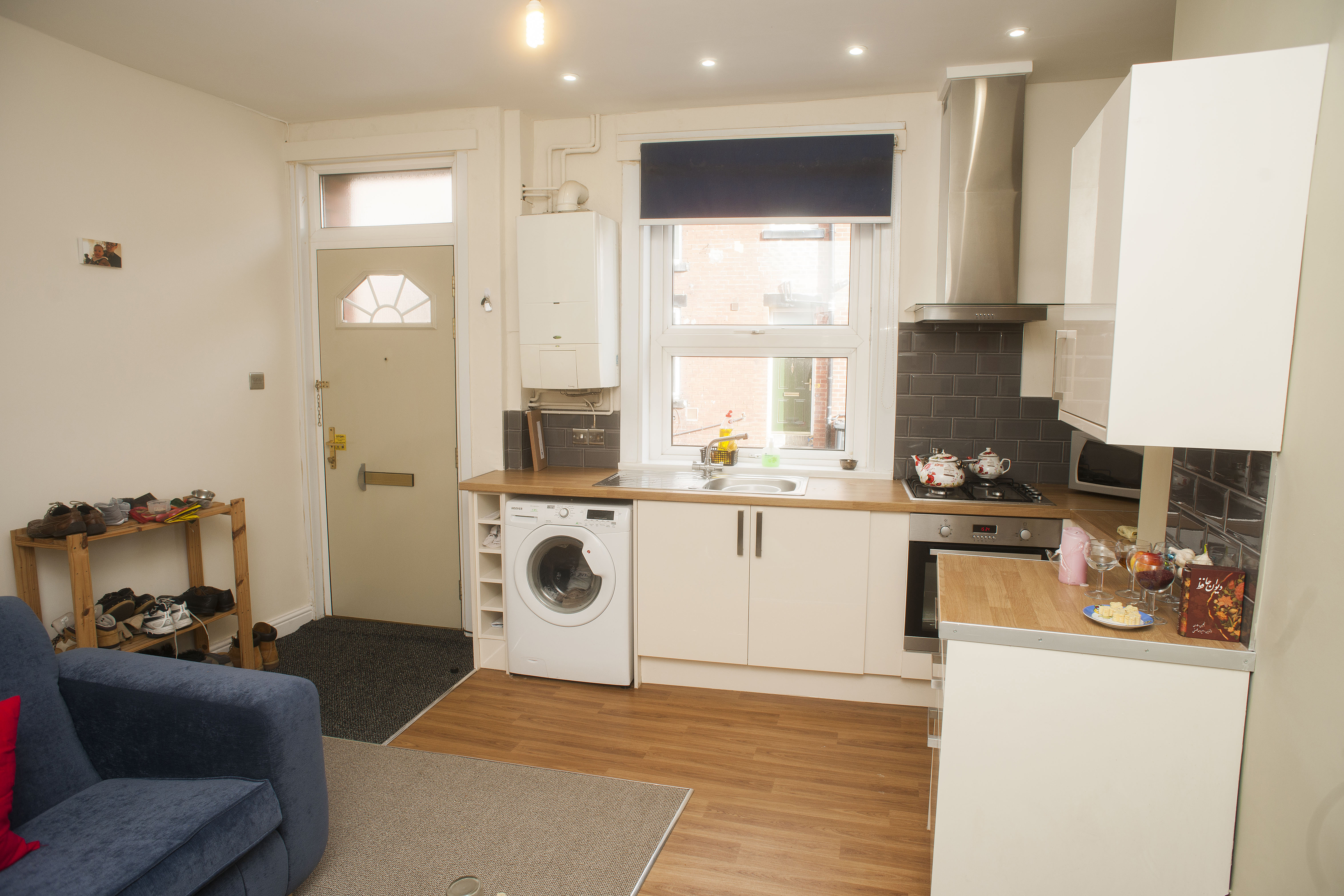 20 KPl Kitchen Lounge (2).JPG