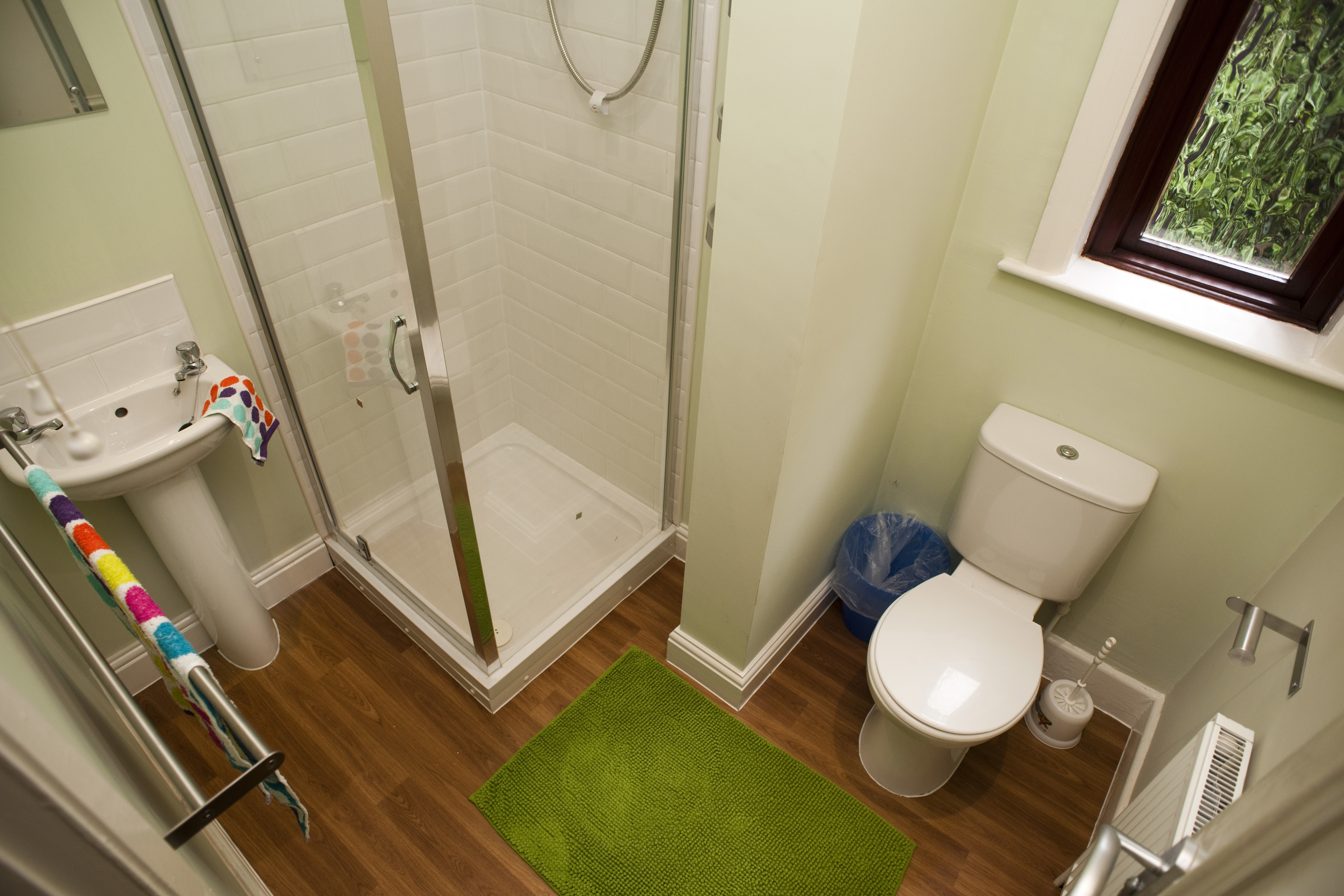 102 Hartley - Bath (7).JPG