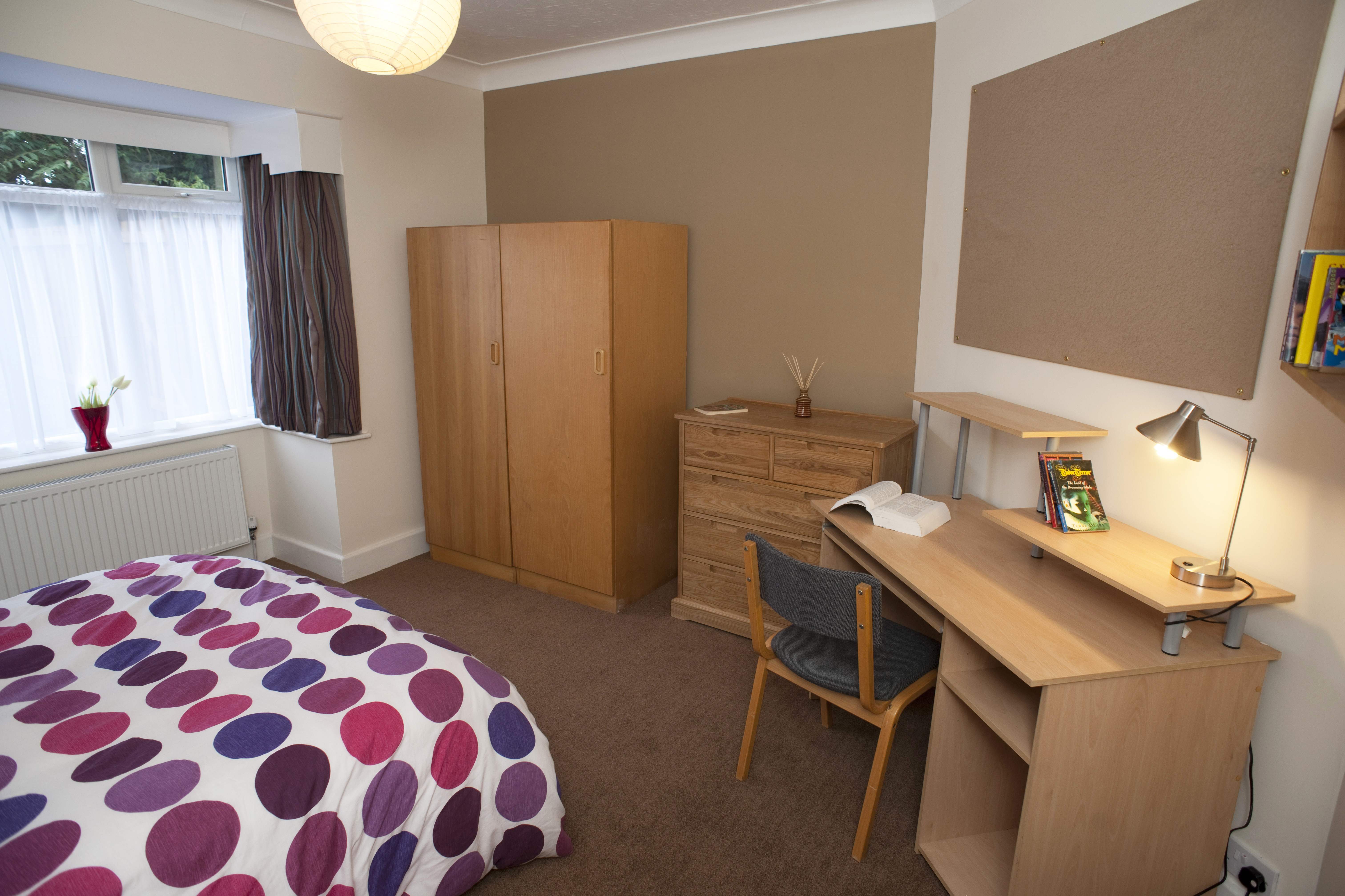 102 Hartley - Beds (19).JPG