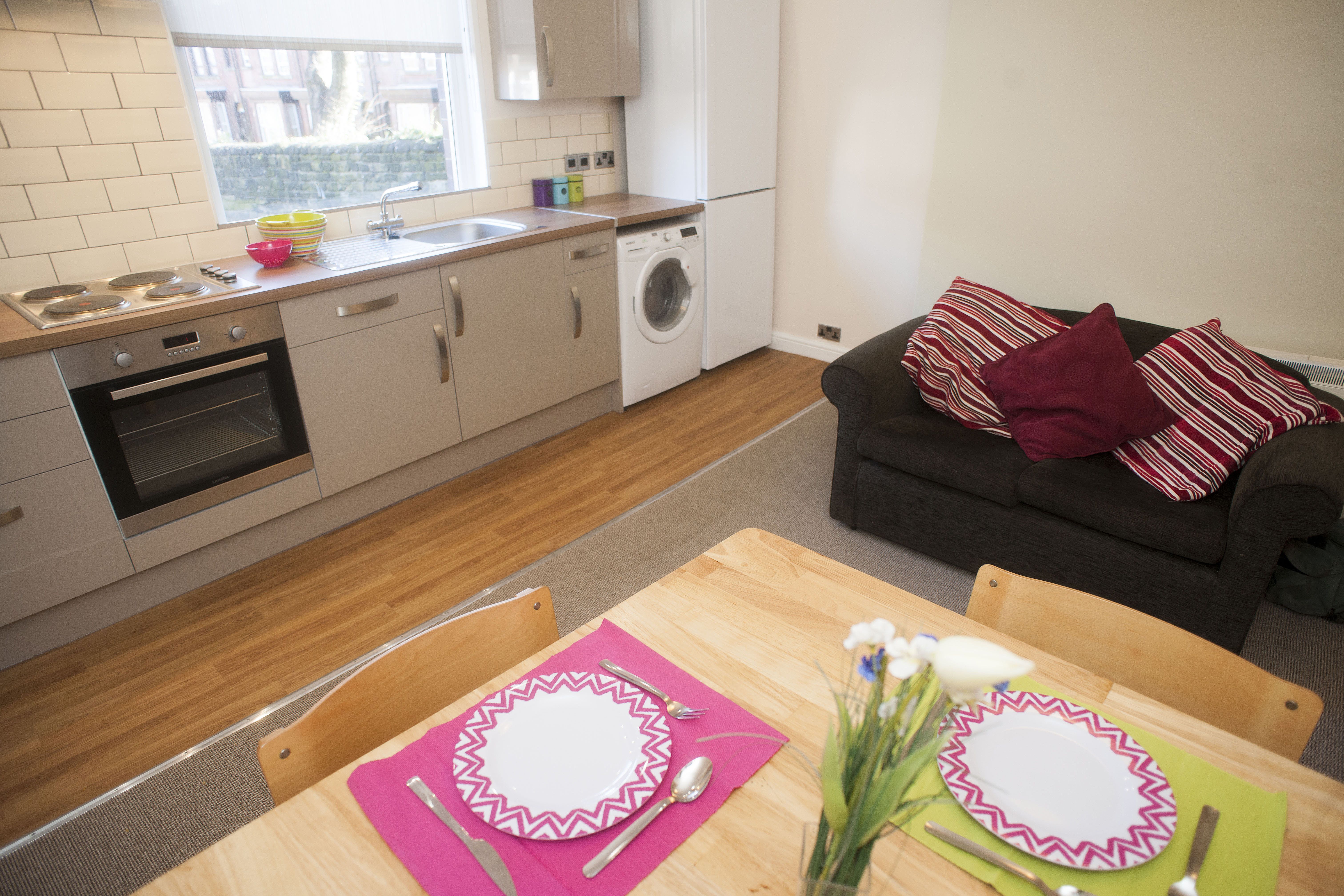 48A AR Kitchen-Lounge-Diner (9).JPG