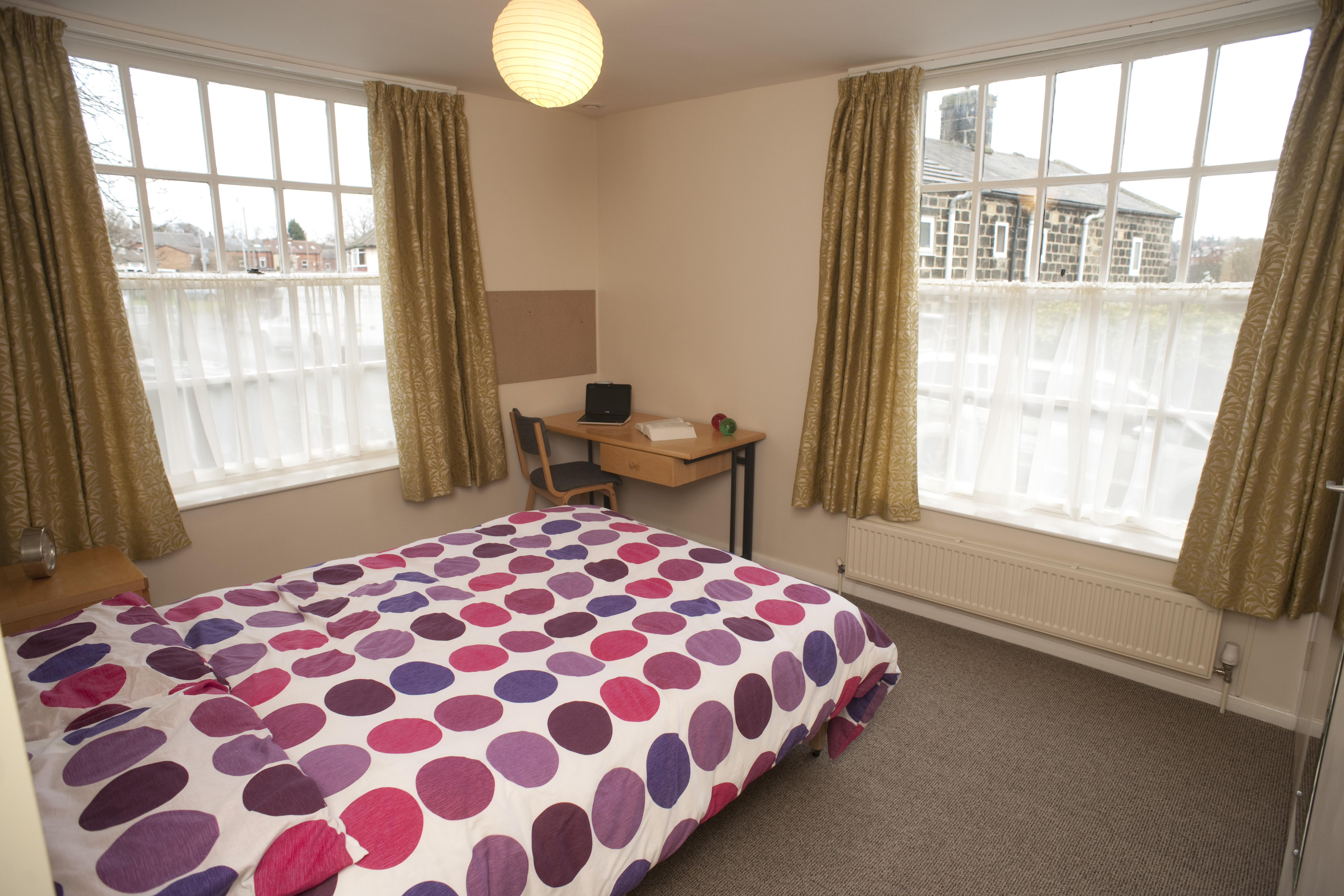 Bedrooms (l) (10).JPG