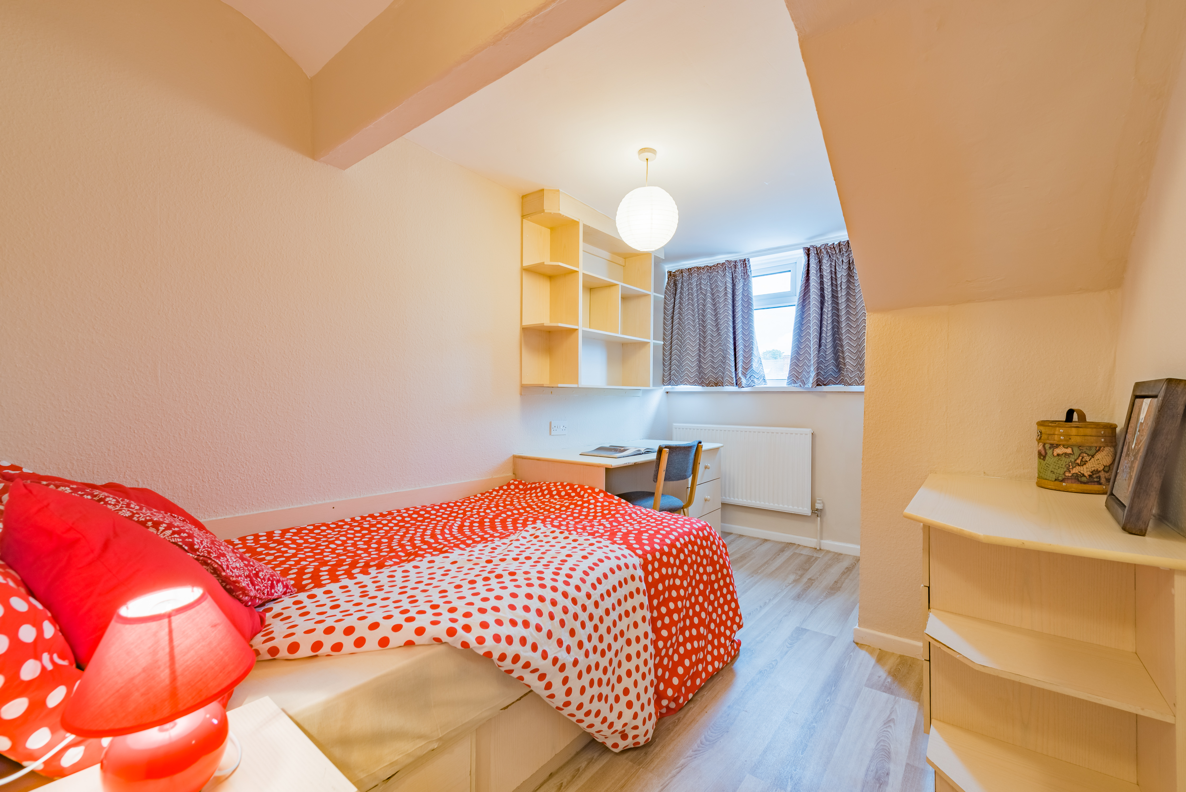 bedroom3.jpg