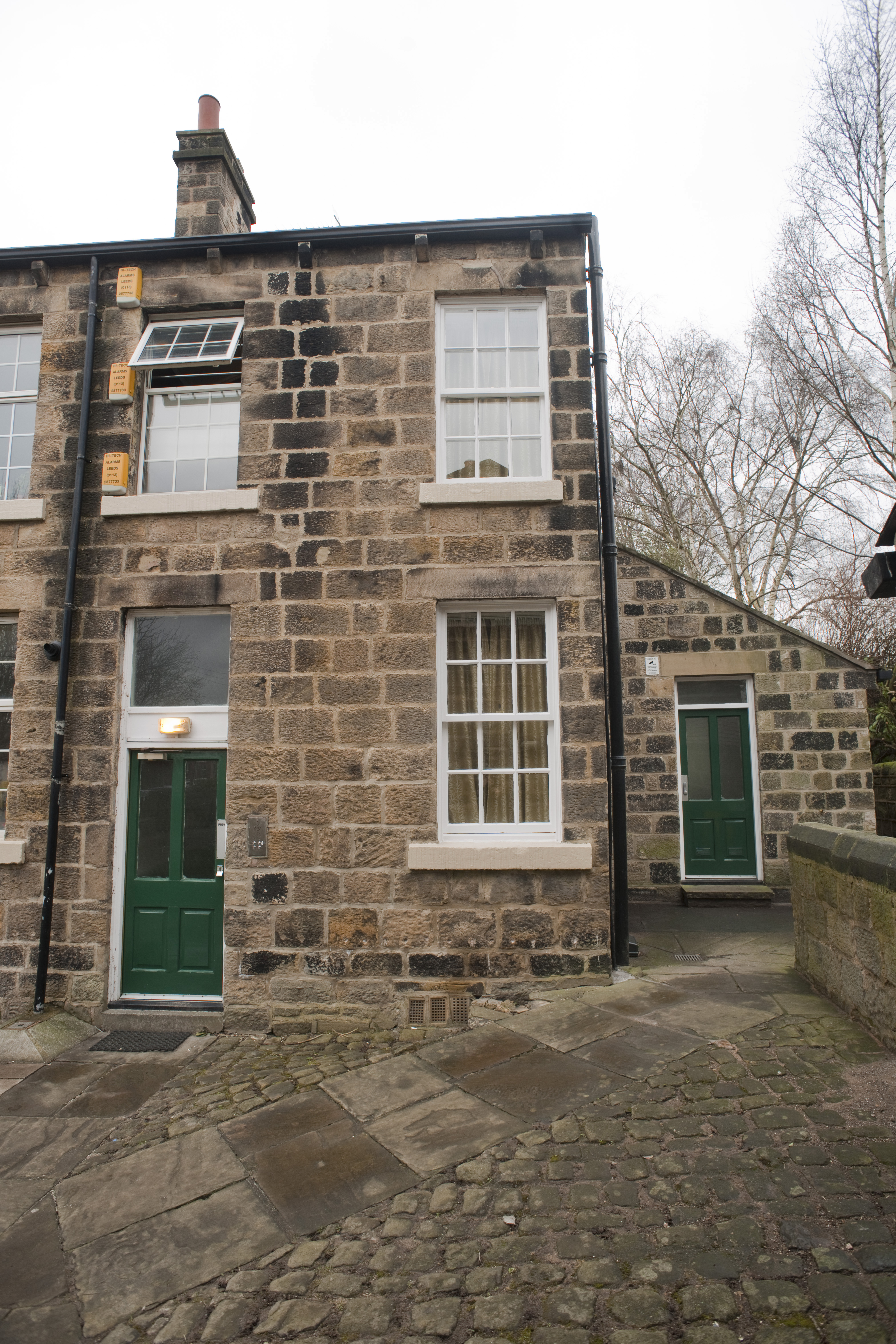 Externals (L) (8).JPG