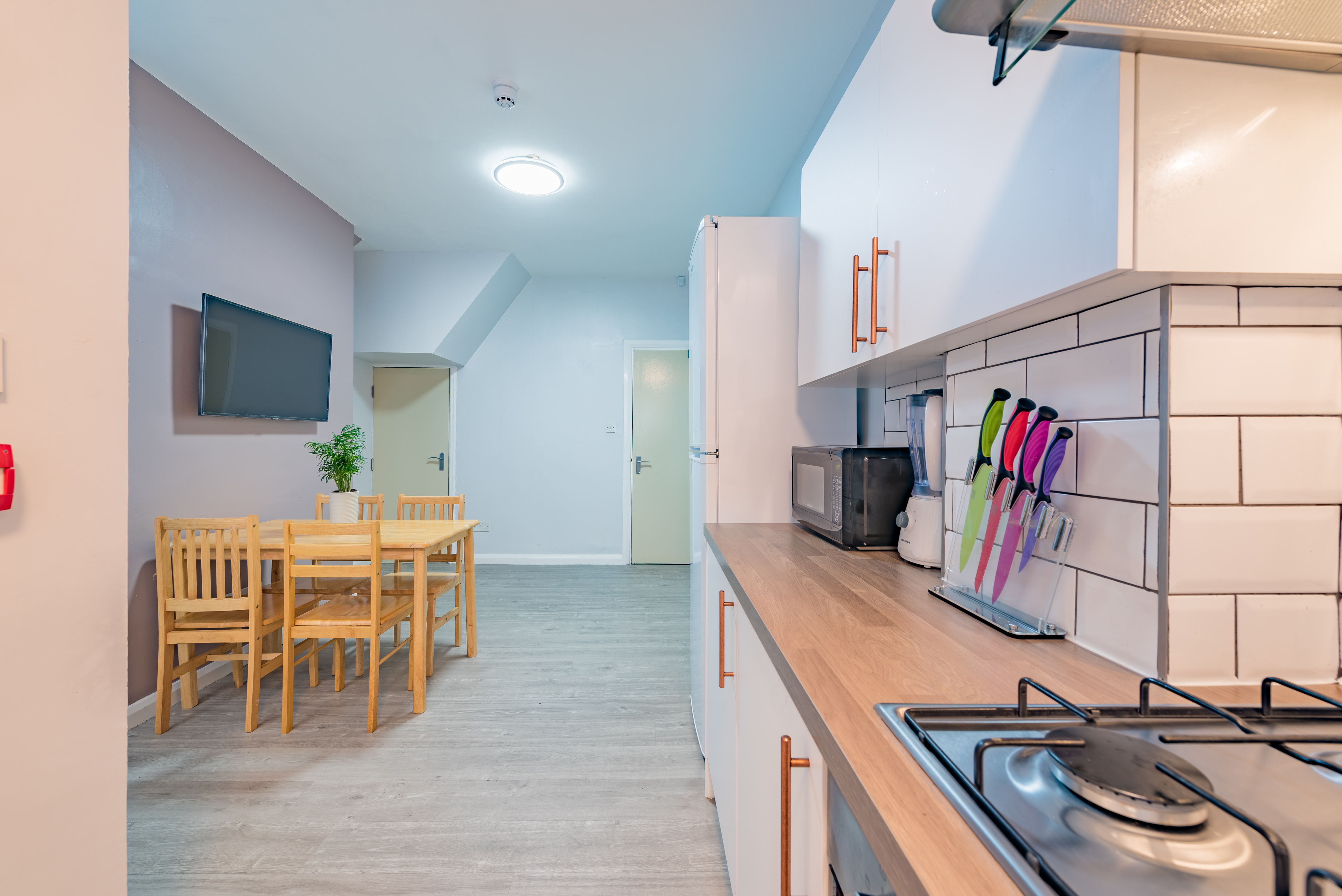 kitchen3.jpg
