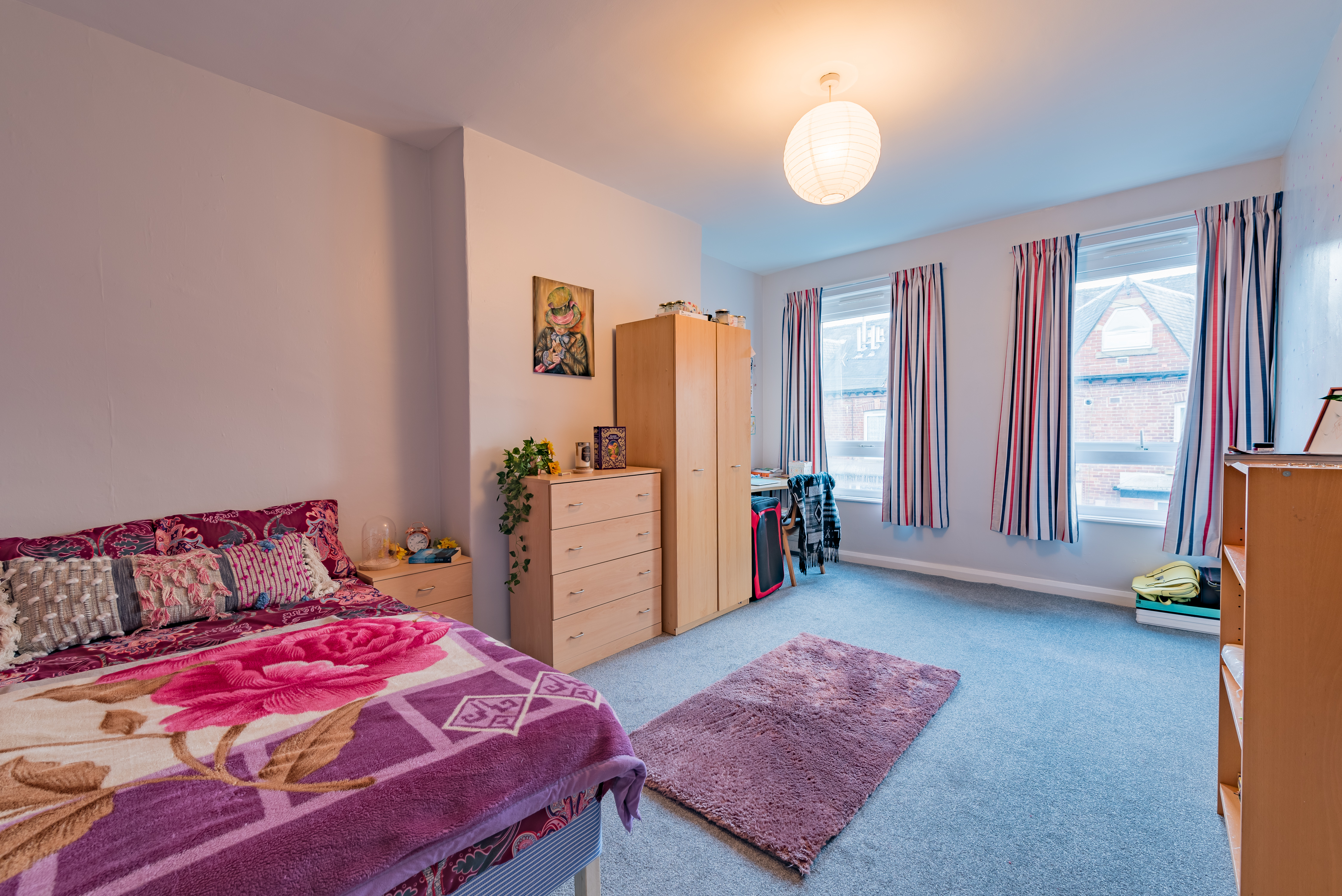 bedroom1.jpg
