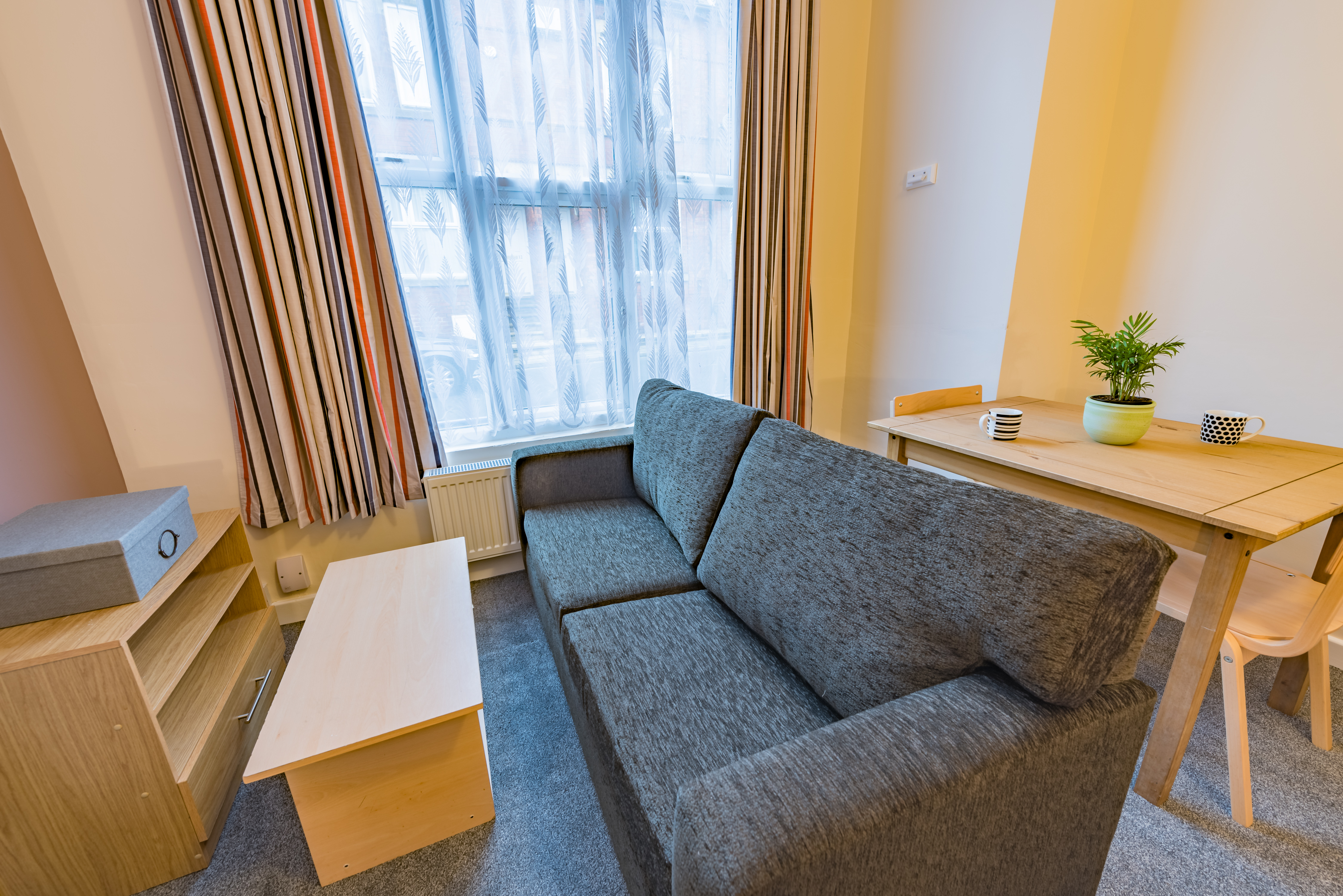 11b Back Churchill Gardens-23.jpg