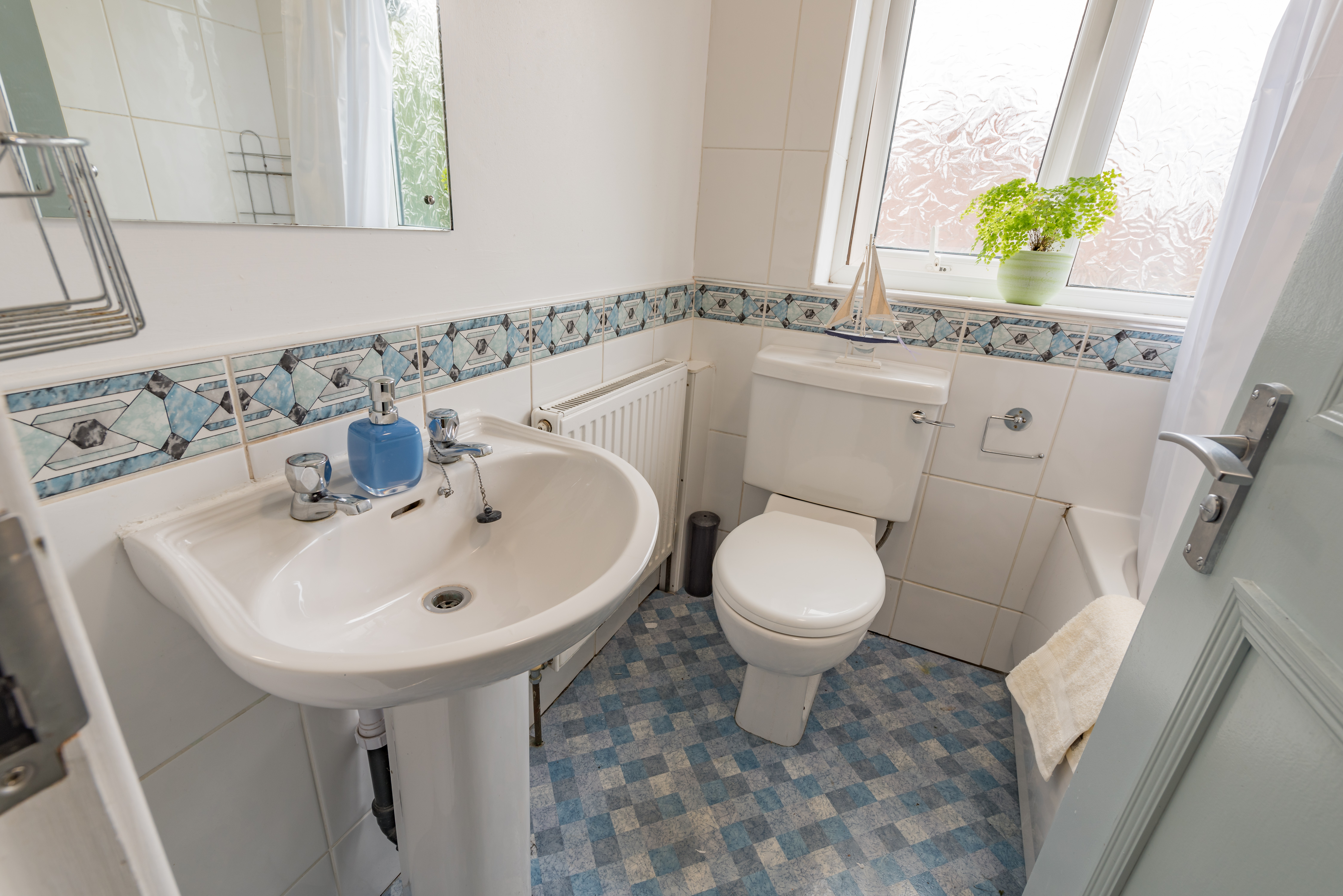 3 Becketts Park Crescent-4.jpg (1)