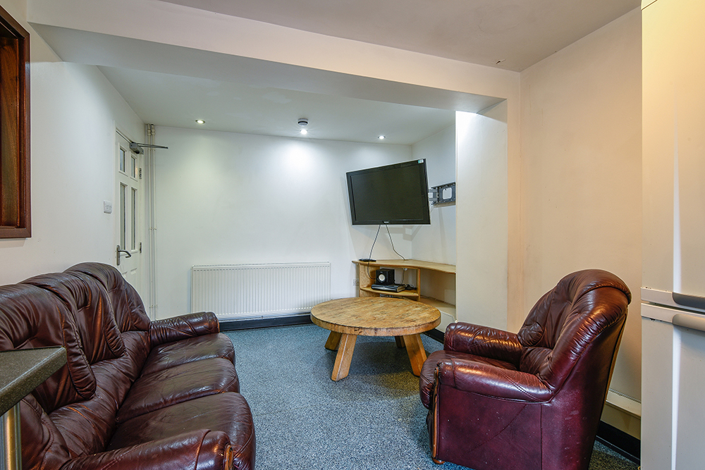 165a Radford Road - Kitchen 1 (2).jpg