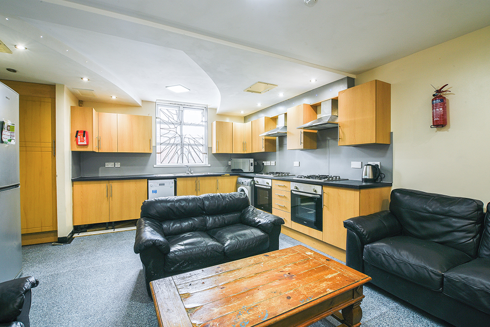 3a Hartley - Kitchen 1.jpg