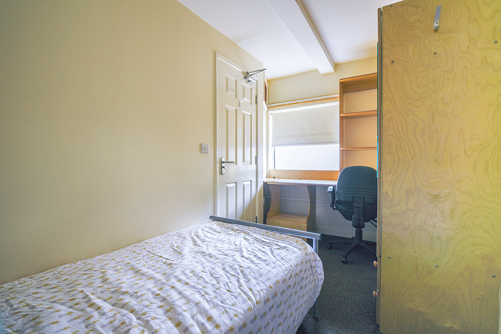 3b Hartley - Bedroom 2.1.jpg