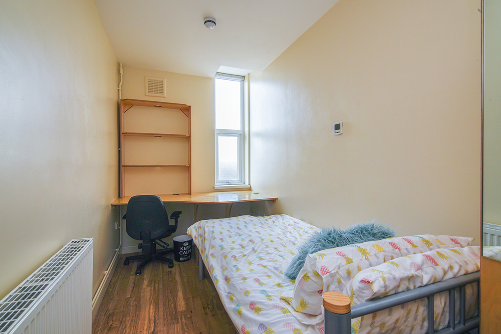 Flat 2, 169 Radford Road - Bedroom 3.jpg