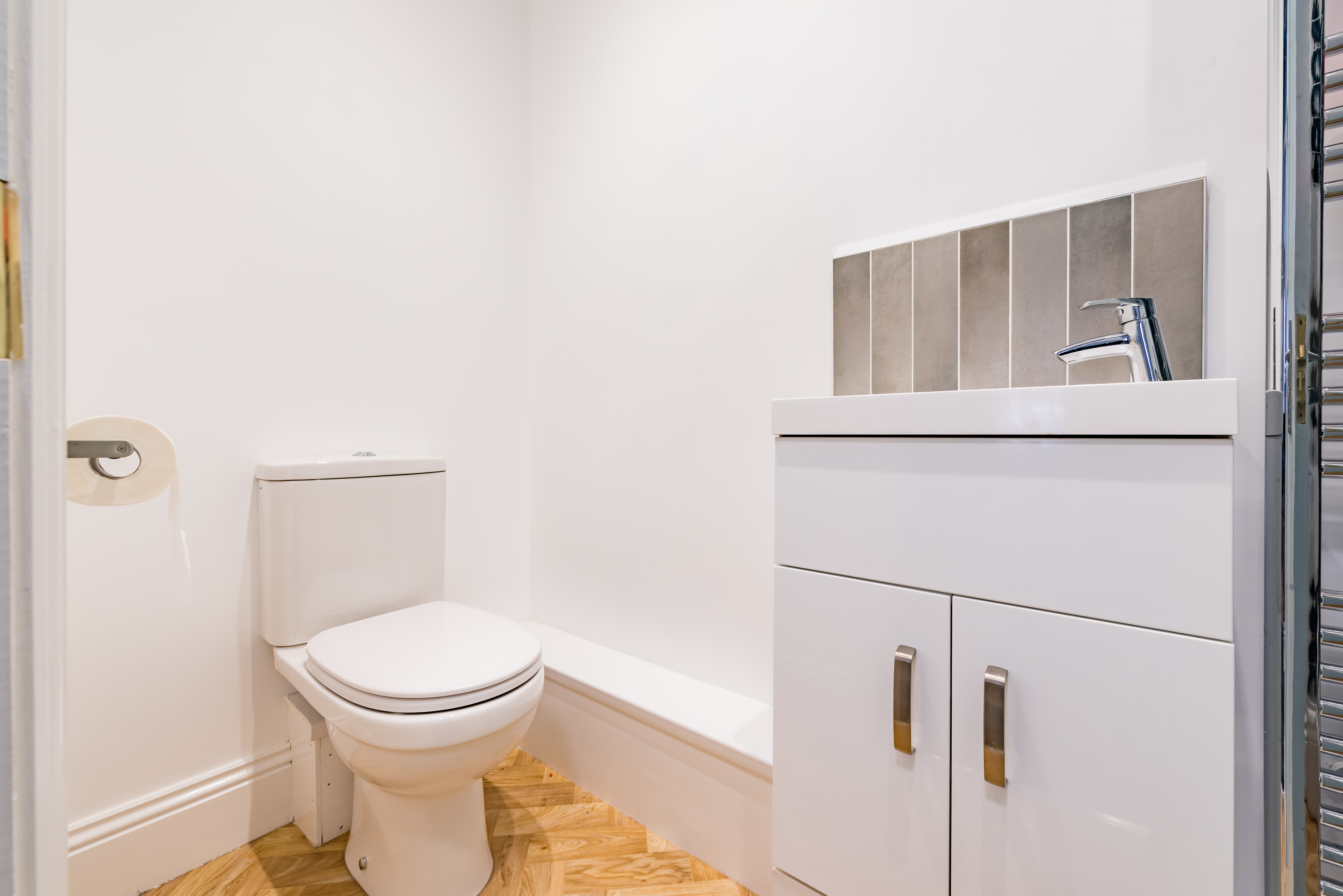 8b Cardigan Road-14.jpg