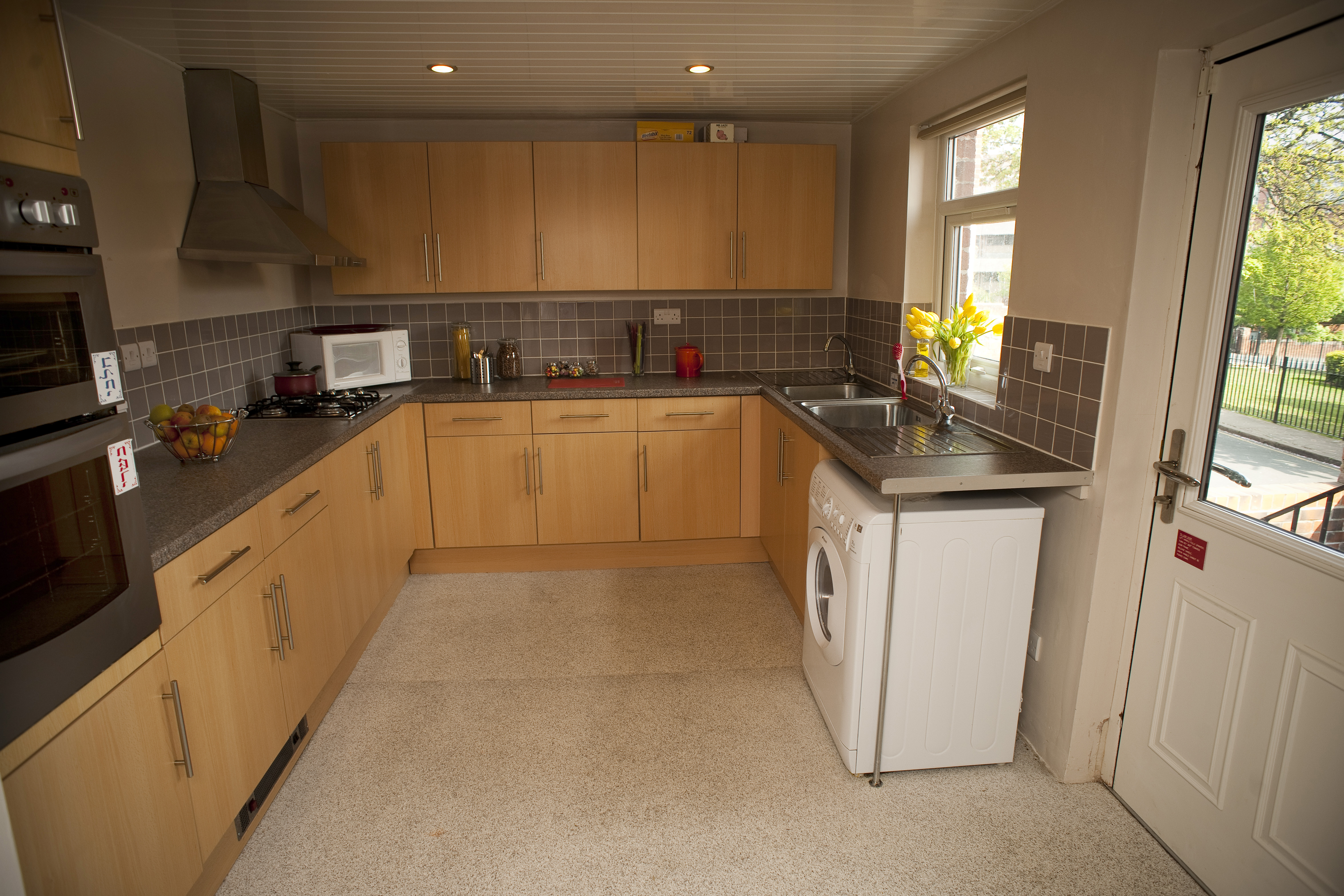 Kitchen (Large) (13).jpg