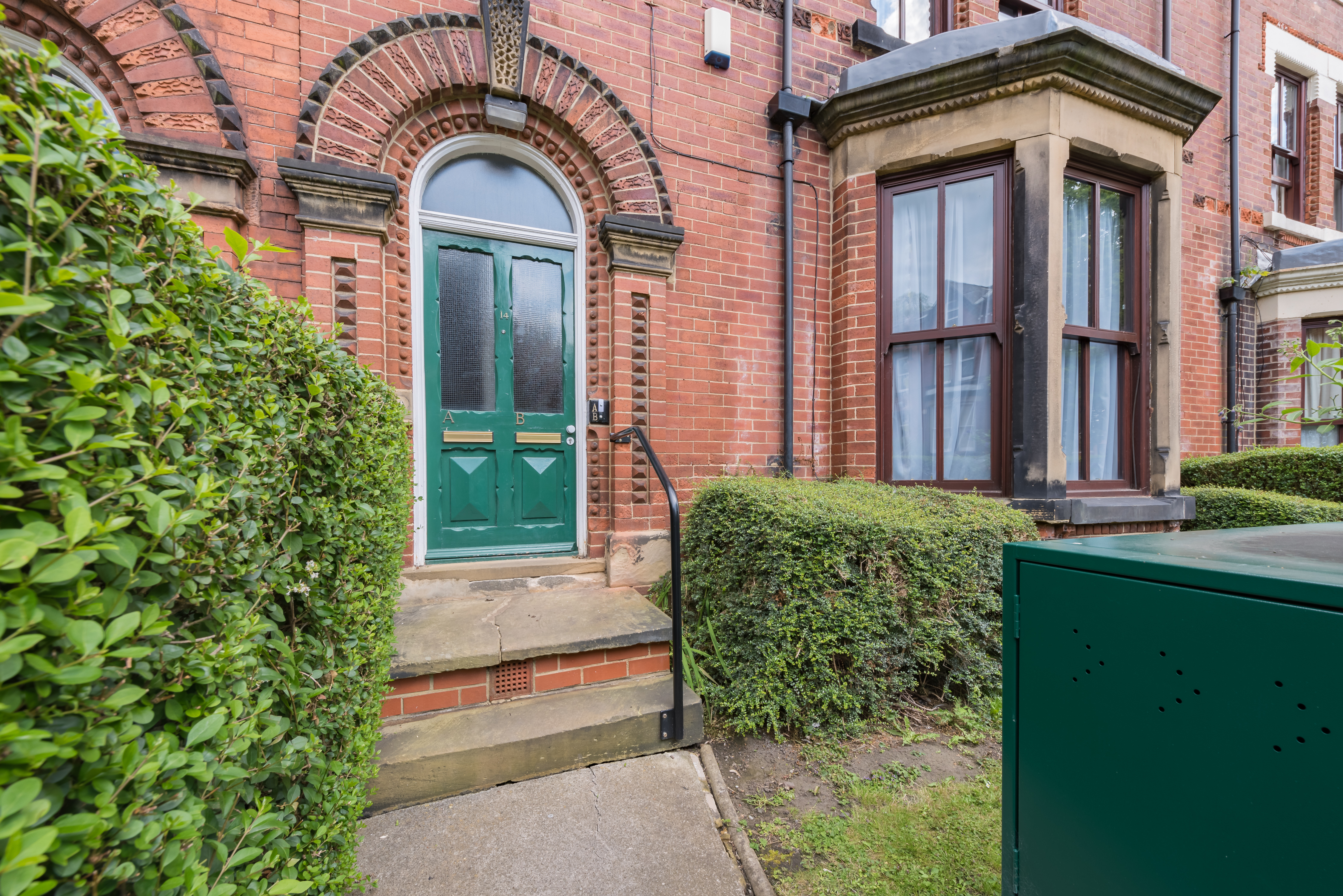 14a Clarendon Place-1.jpg