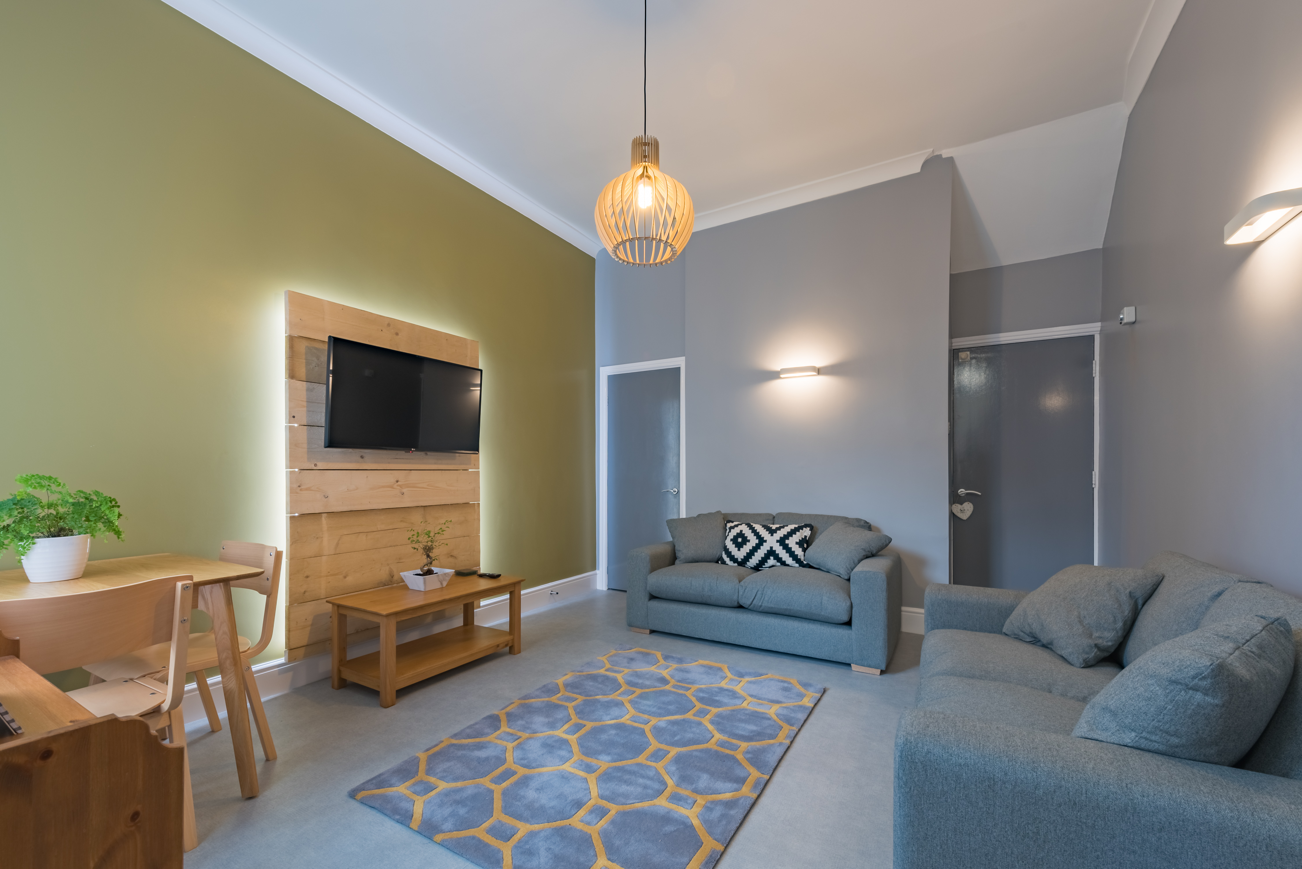 14a Clarendon Place-6.jpg