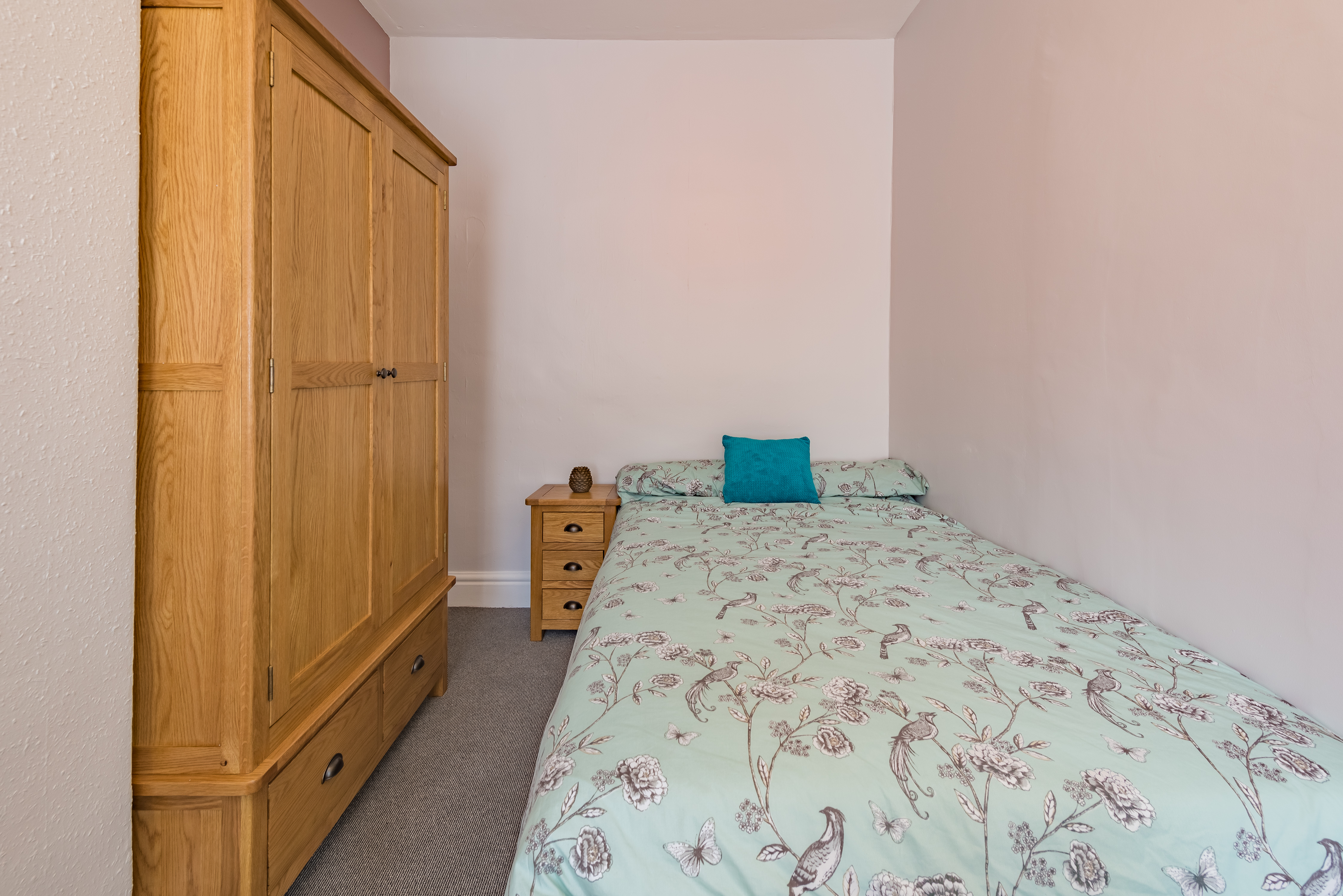 8 Malborough Grove-29.jpg