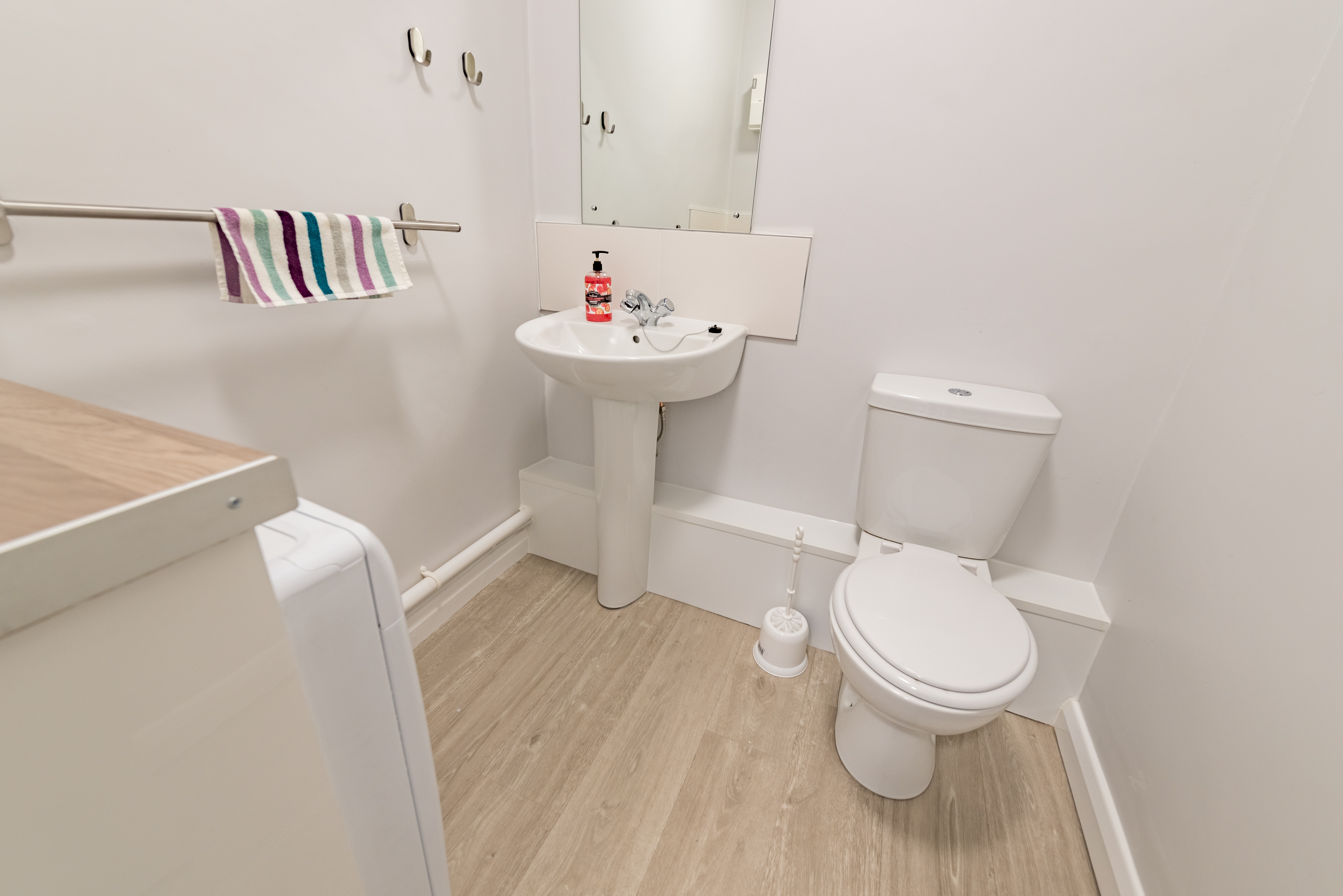 8 Malborough Grove-36.jpg