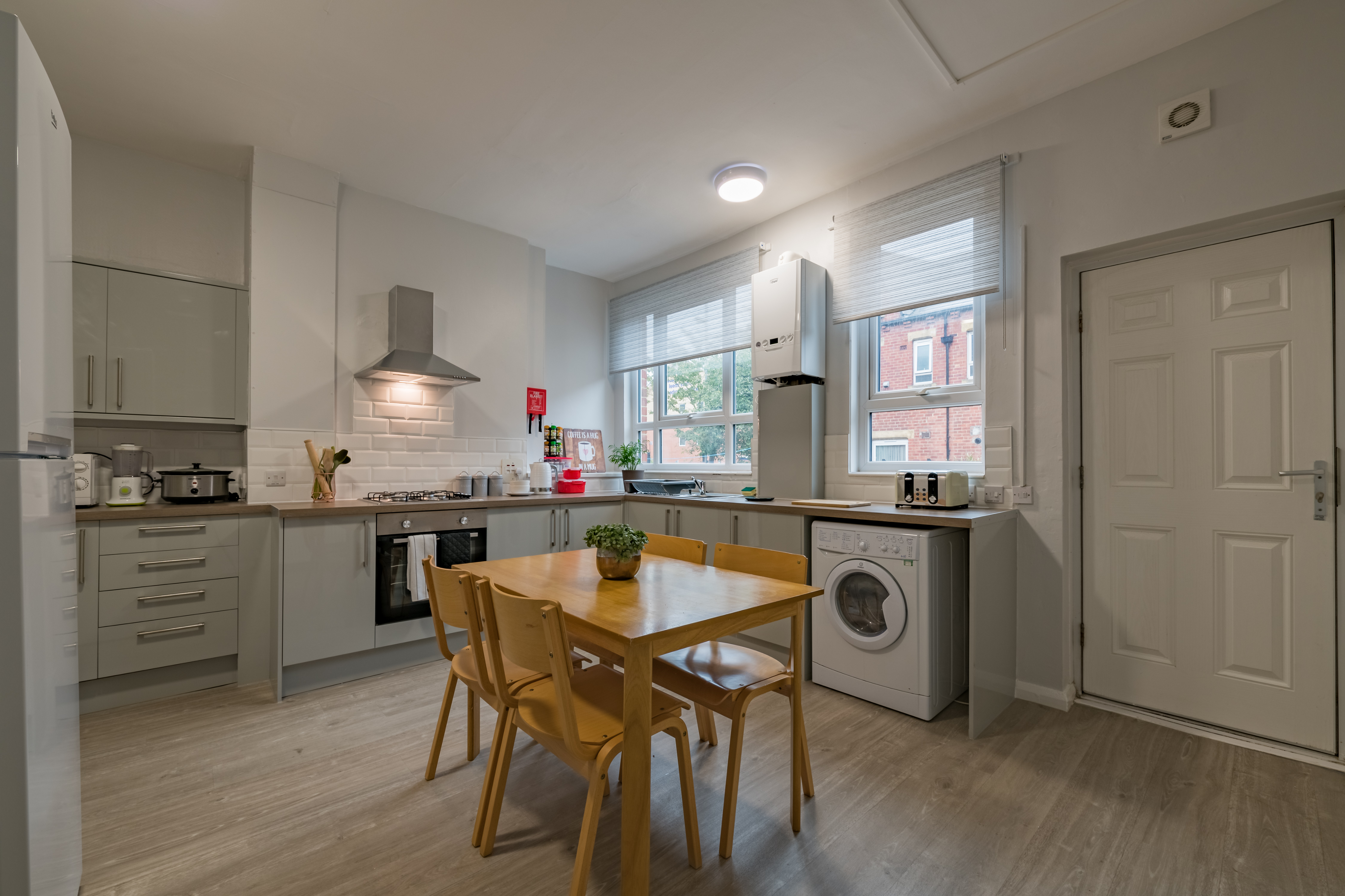 7 Blandford Gardens-4.jpg