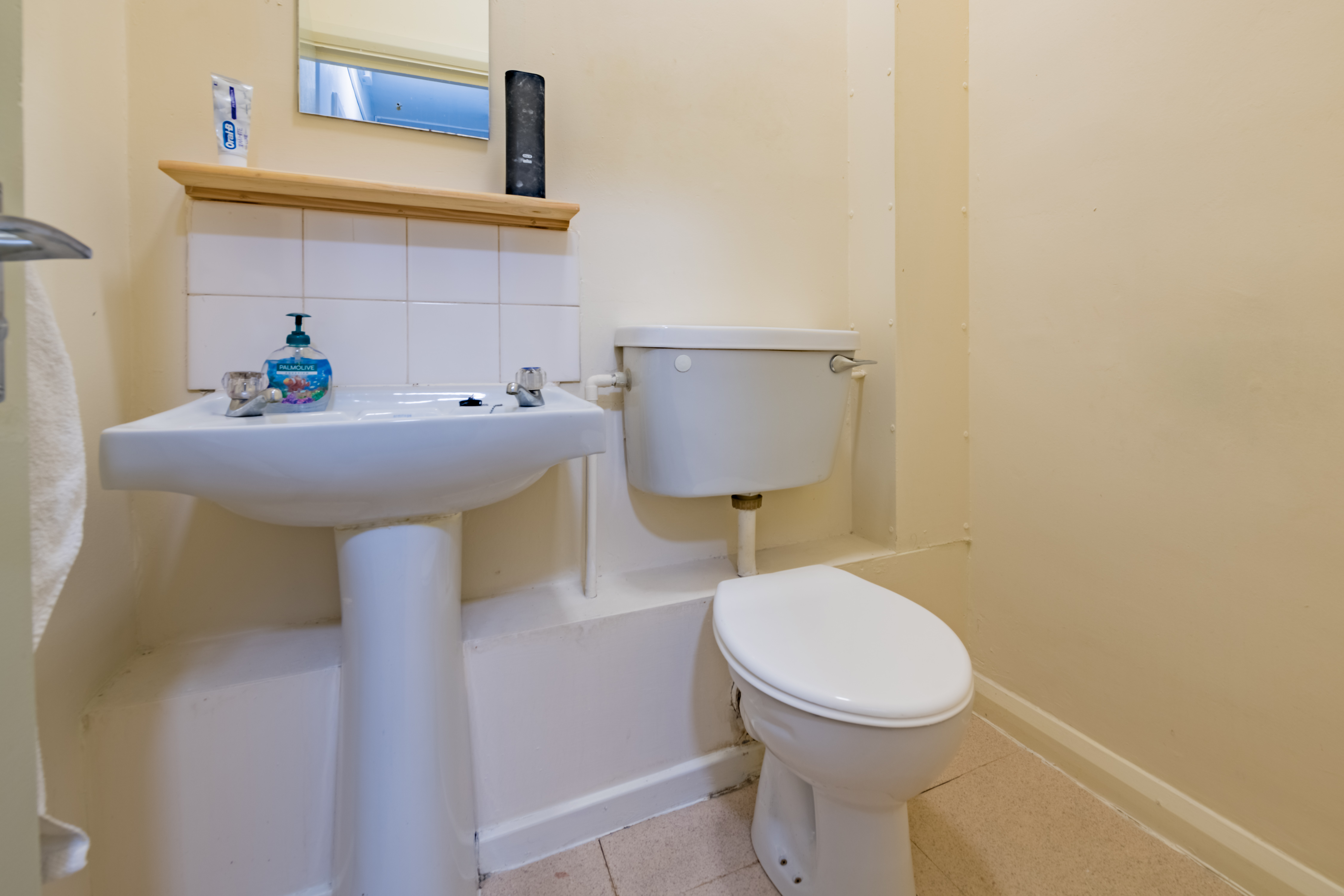 7 Blandford Gardens-31.jpg