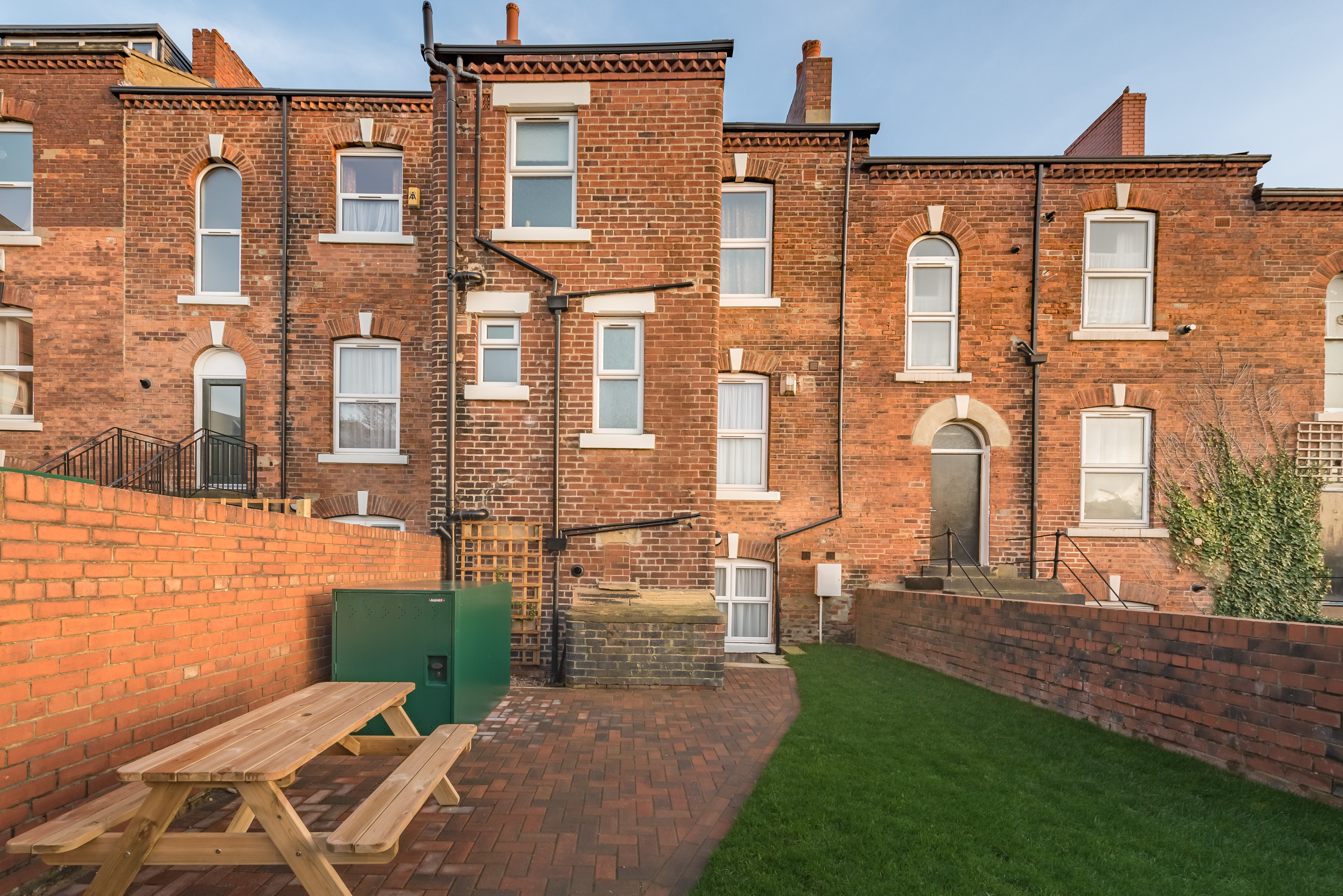 25 a, b, c Victoria Terrace-7.jpg
