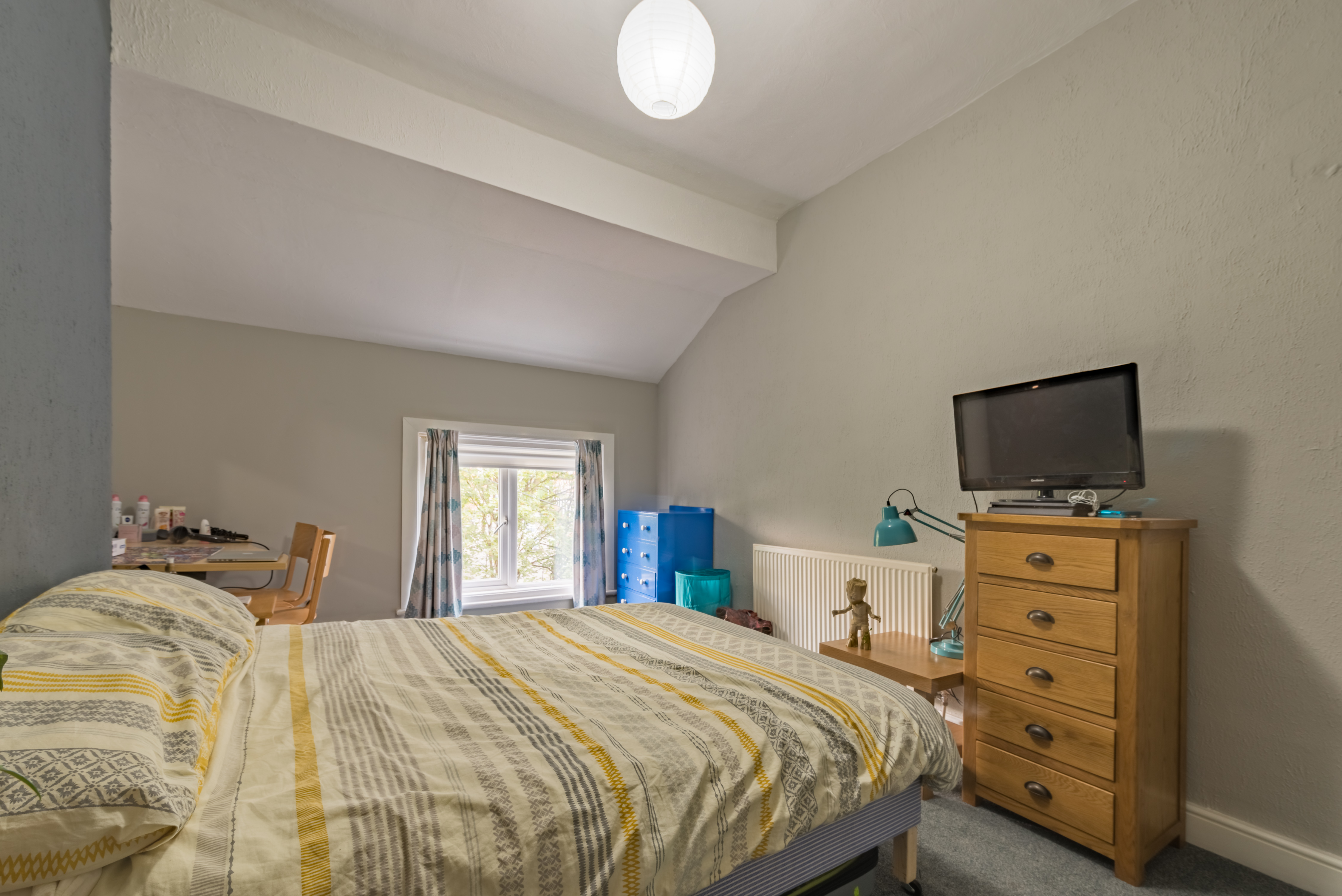 Flat 2 - 80 Victoria Rd-14.jpg