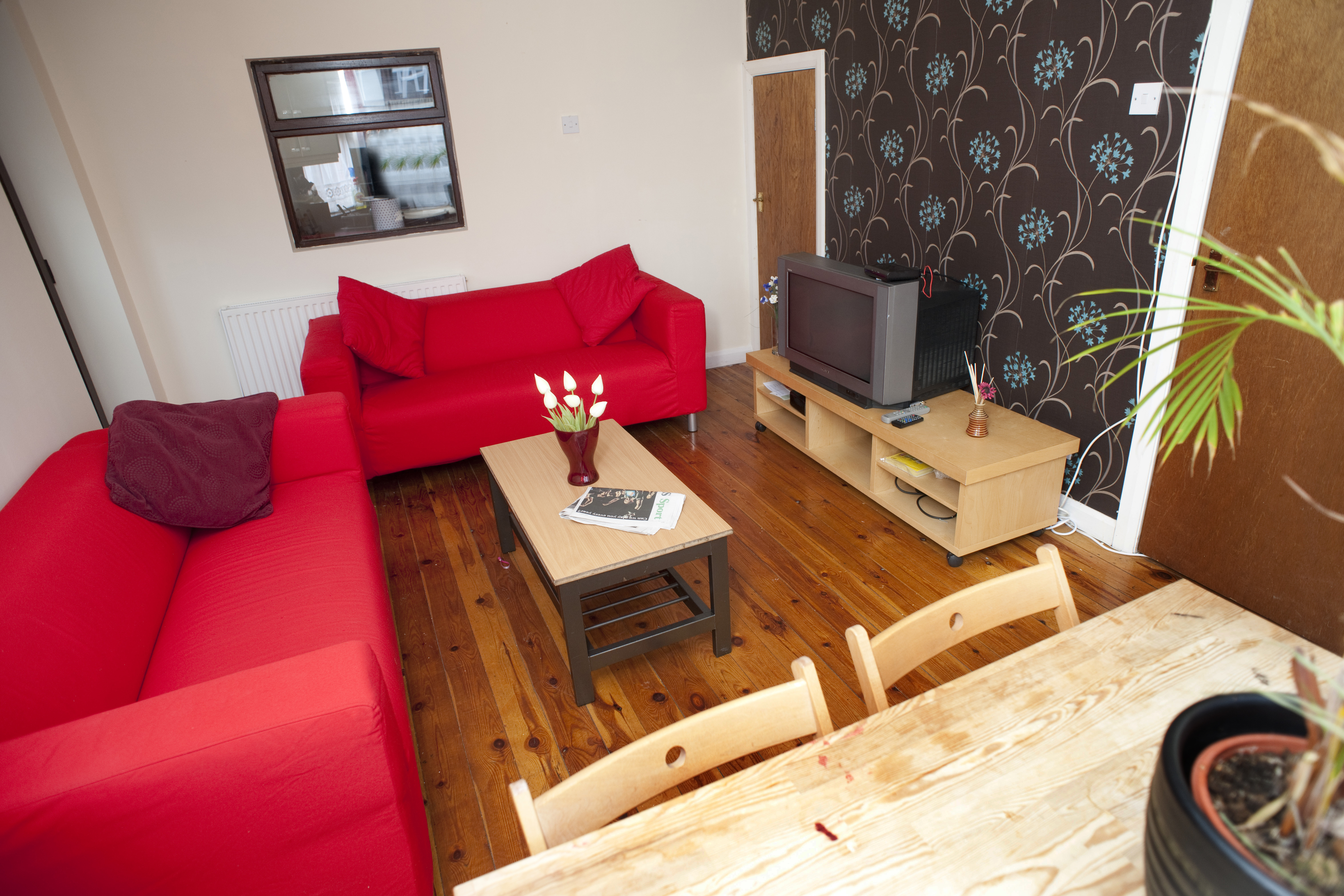 Lounge (Large) (3).JPG