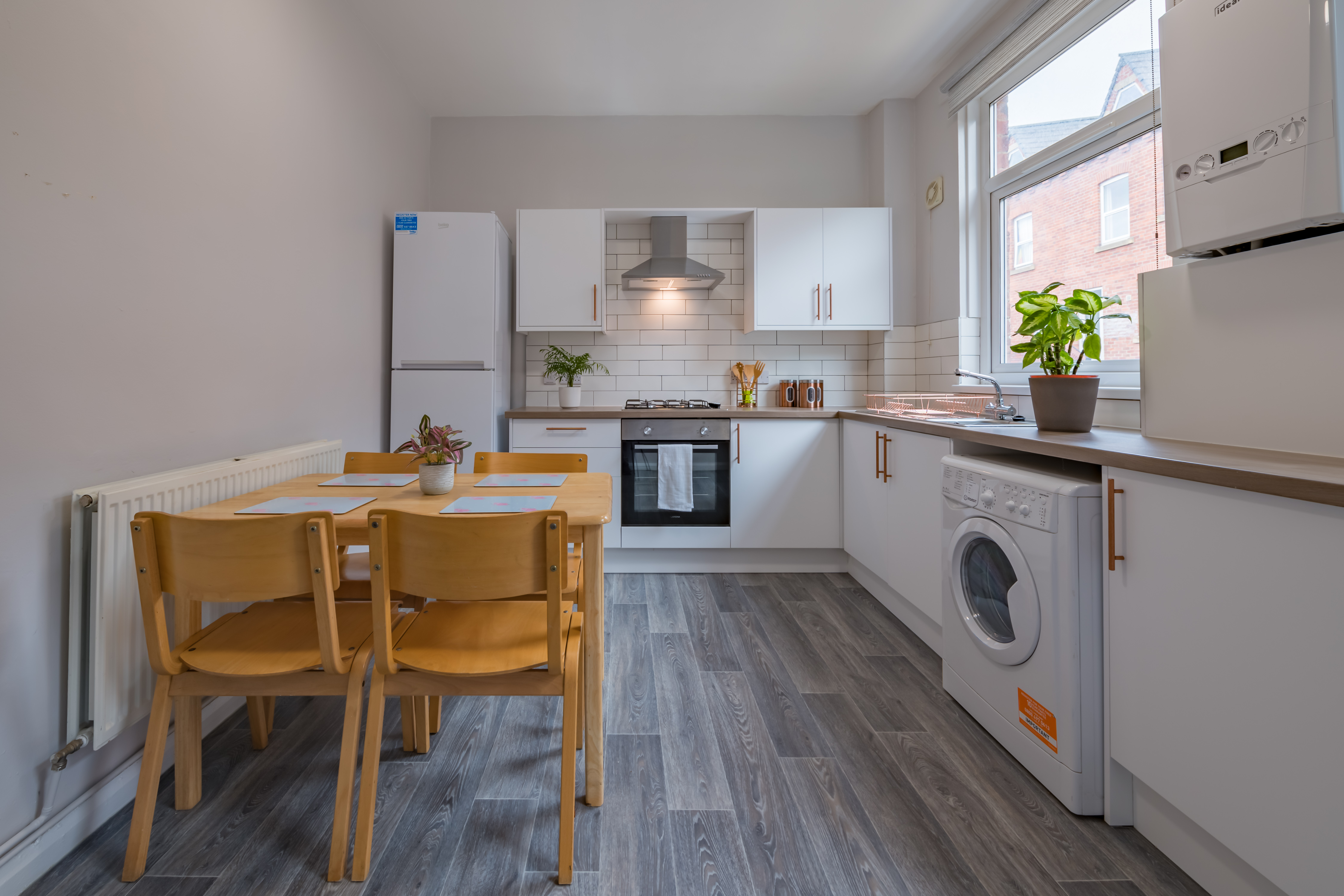 8 Churchill Gardens-11.jpg