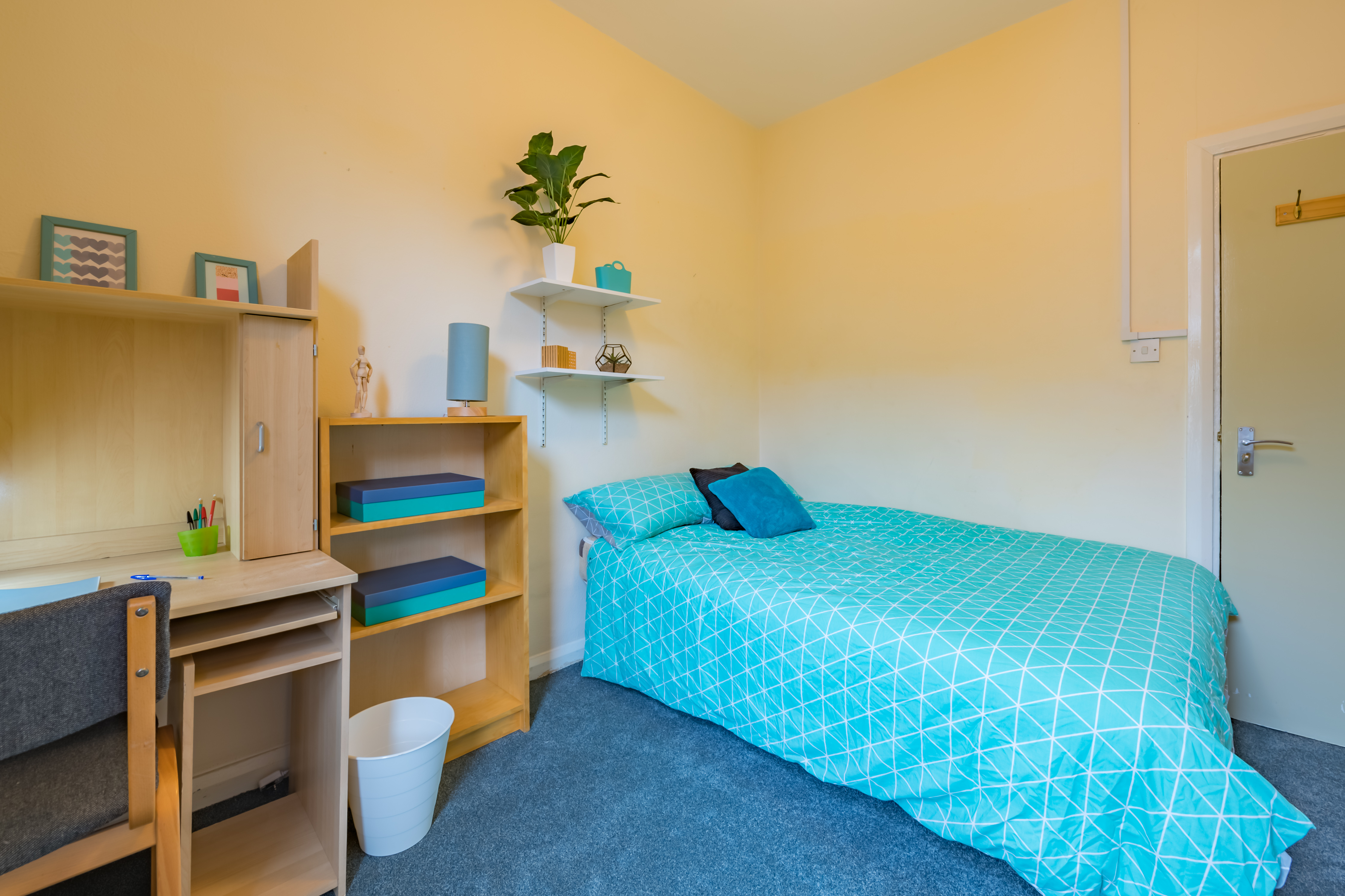 8 Churchill Gardens-41.jpg