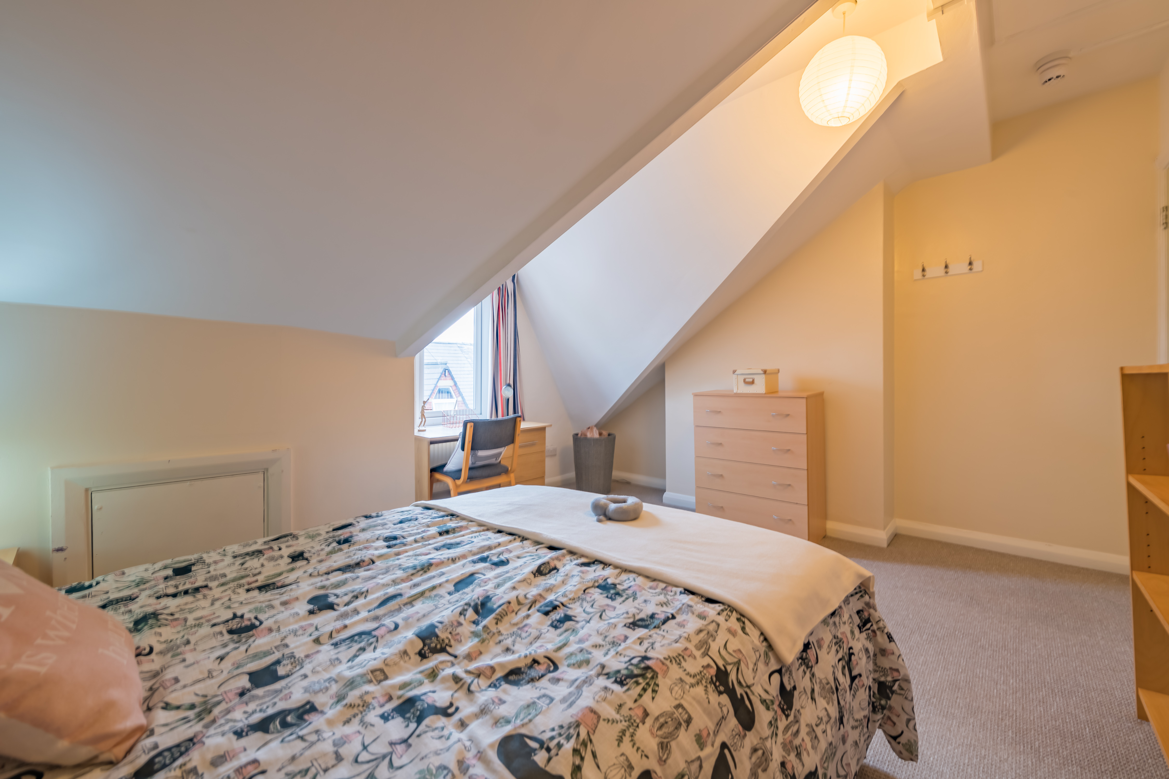 8 Churchill Gardens-30.jpg