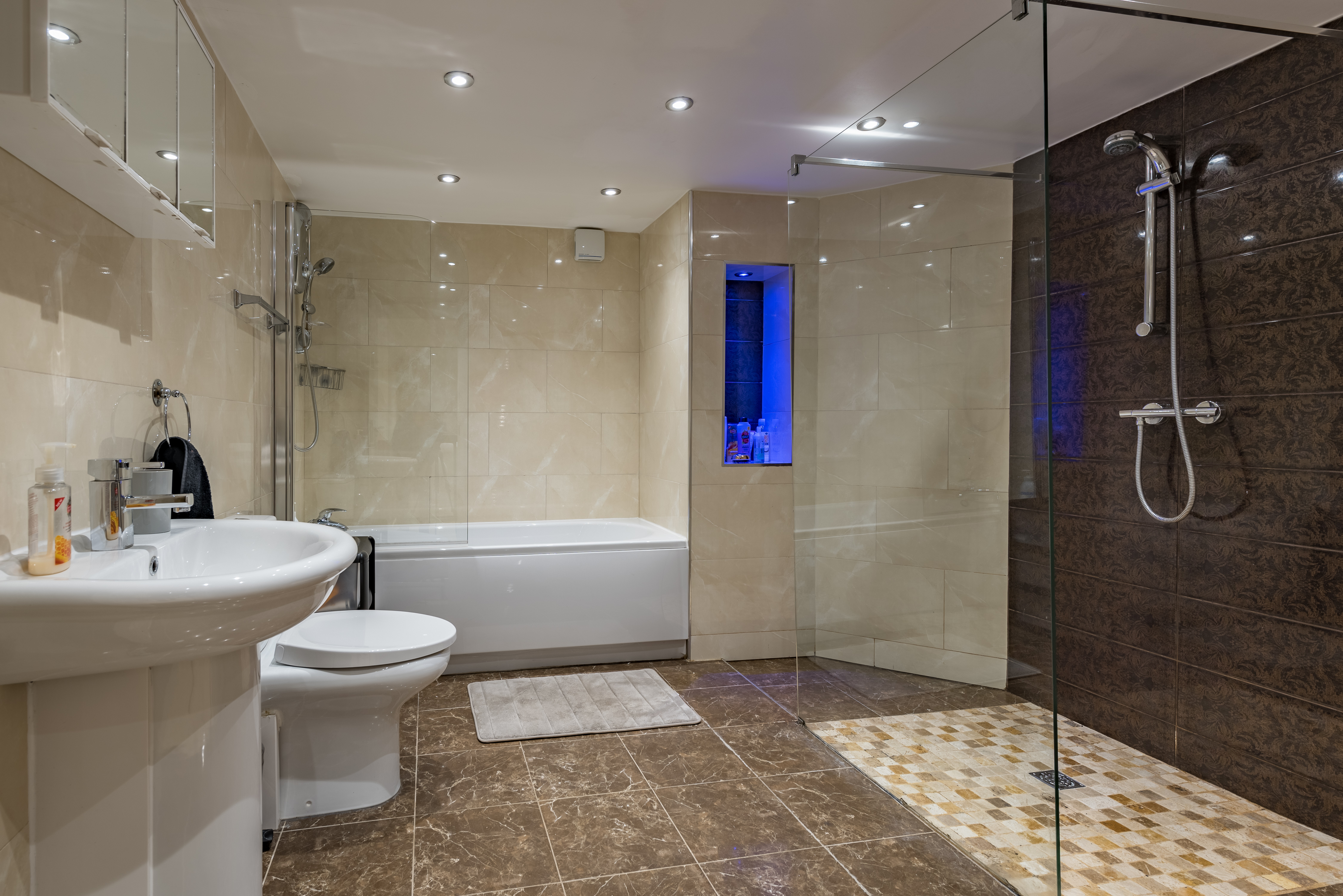 8a Cardigan Road-27.jpg