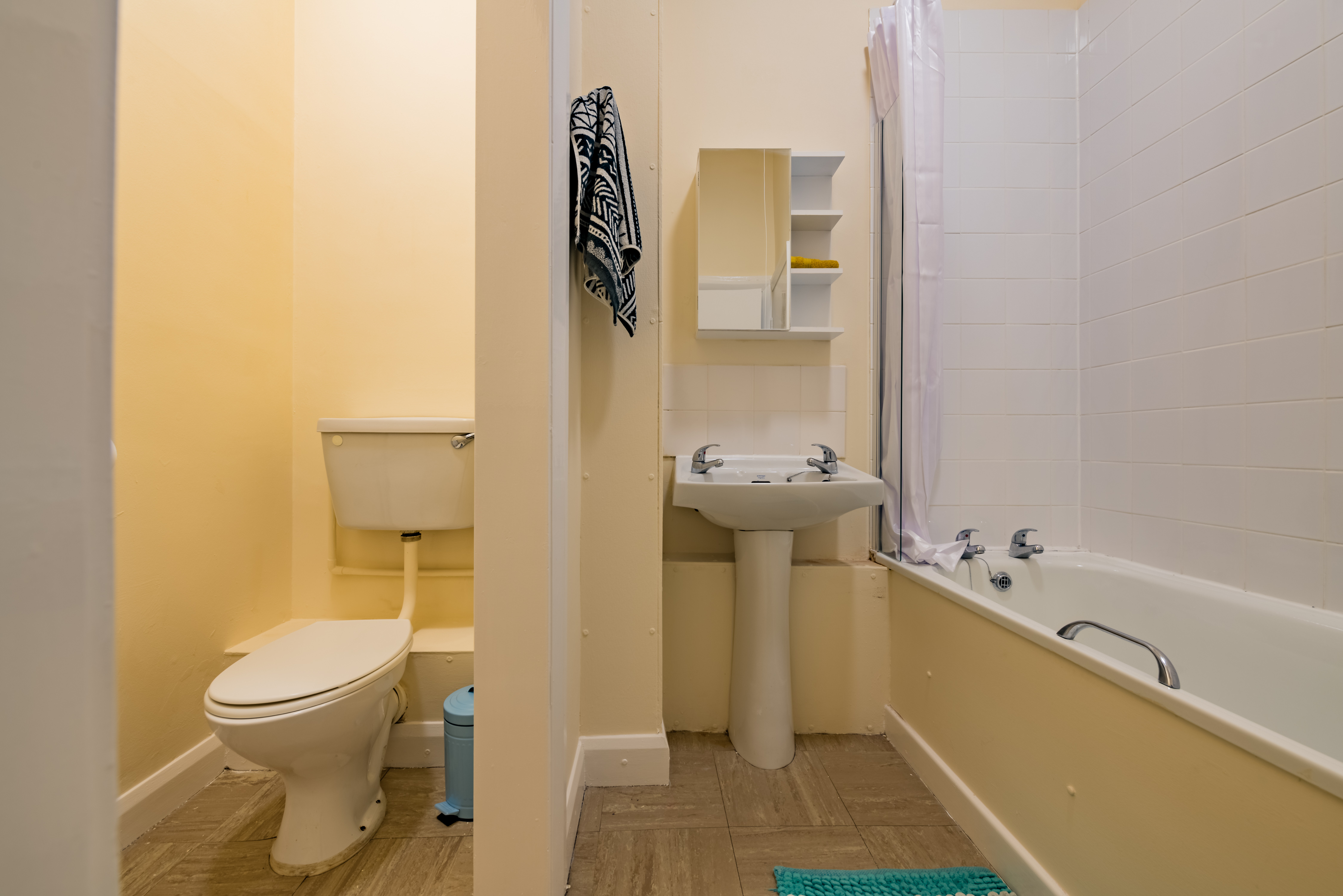 6A Malborough Gardens-19.jpg